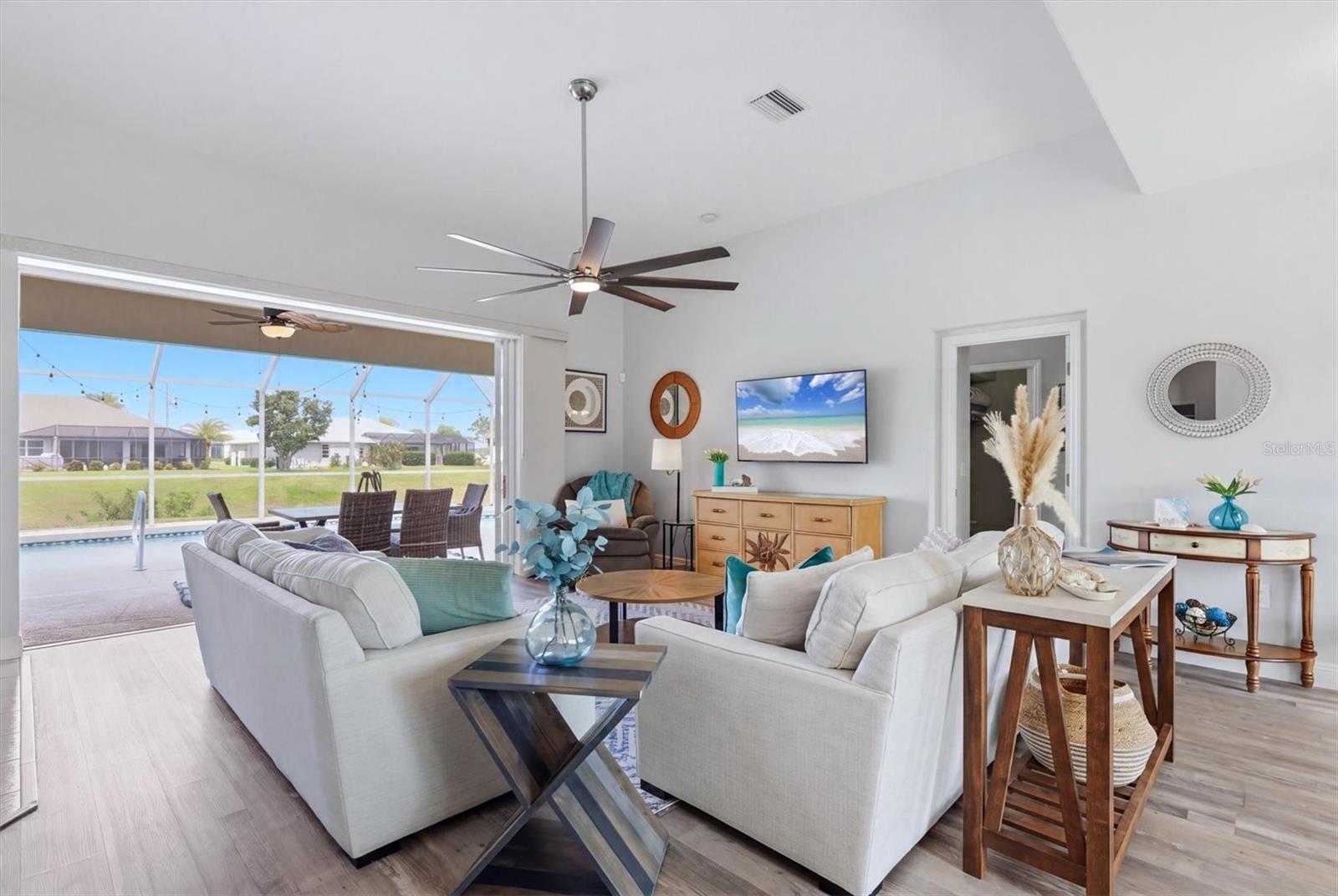 206 MARINER LN, ROTONDA WEST, FL, 33947