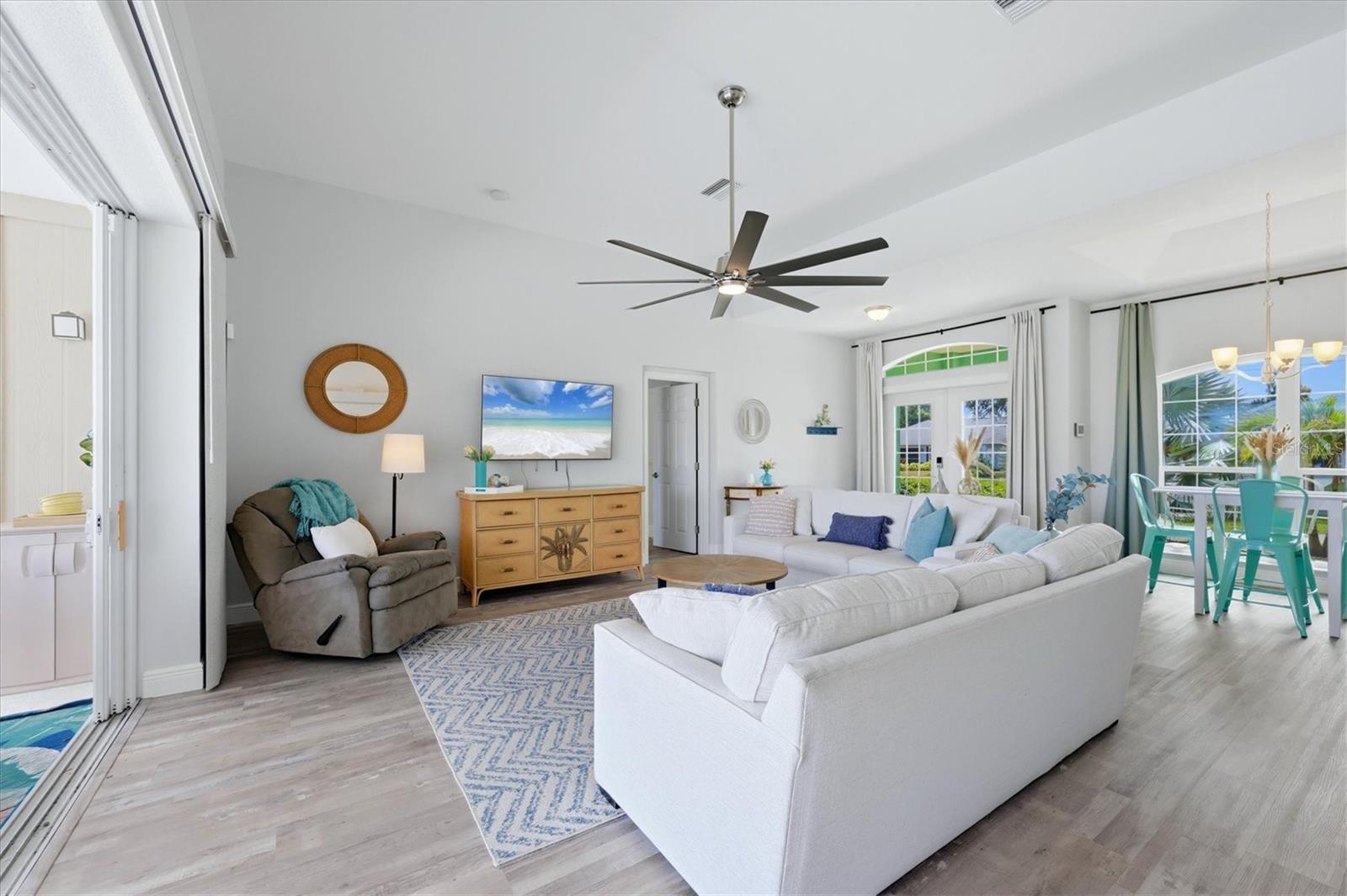 206 MARINER LN, ROTONDA WEST, FL, 33947
