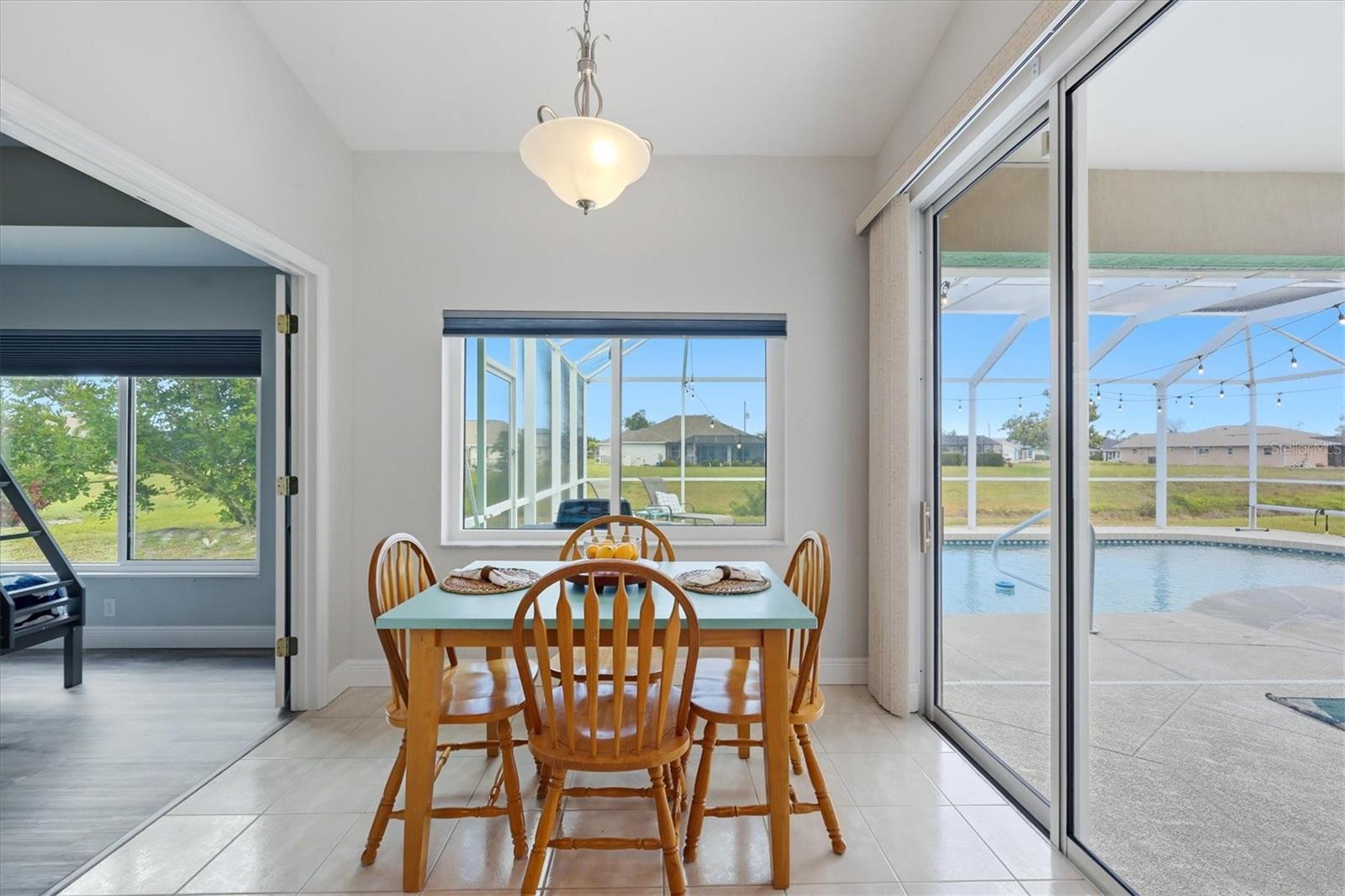 206 MARINER LN, ROTONDA WEST, FL, 33947