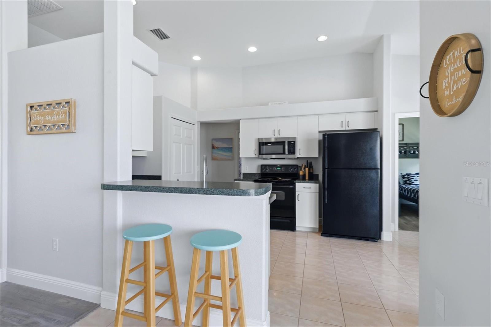 206 MARINER LN, ROTONDA WEST, FL, 33947