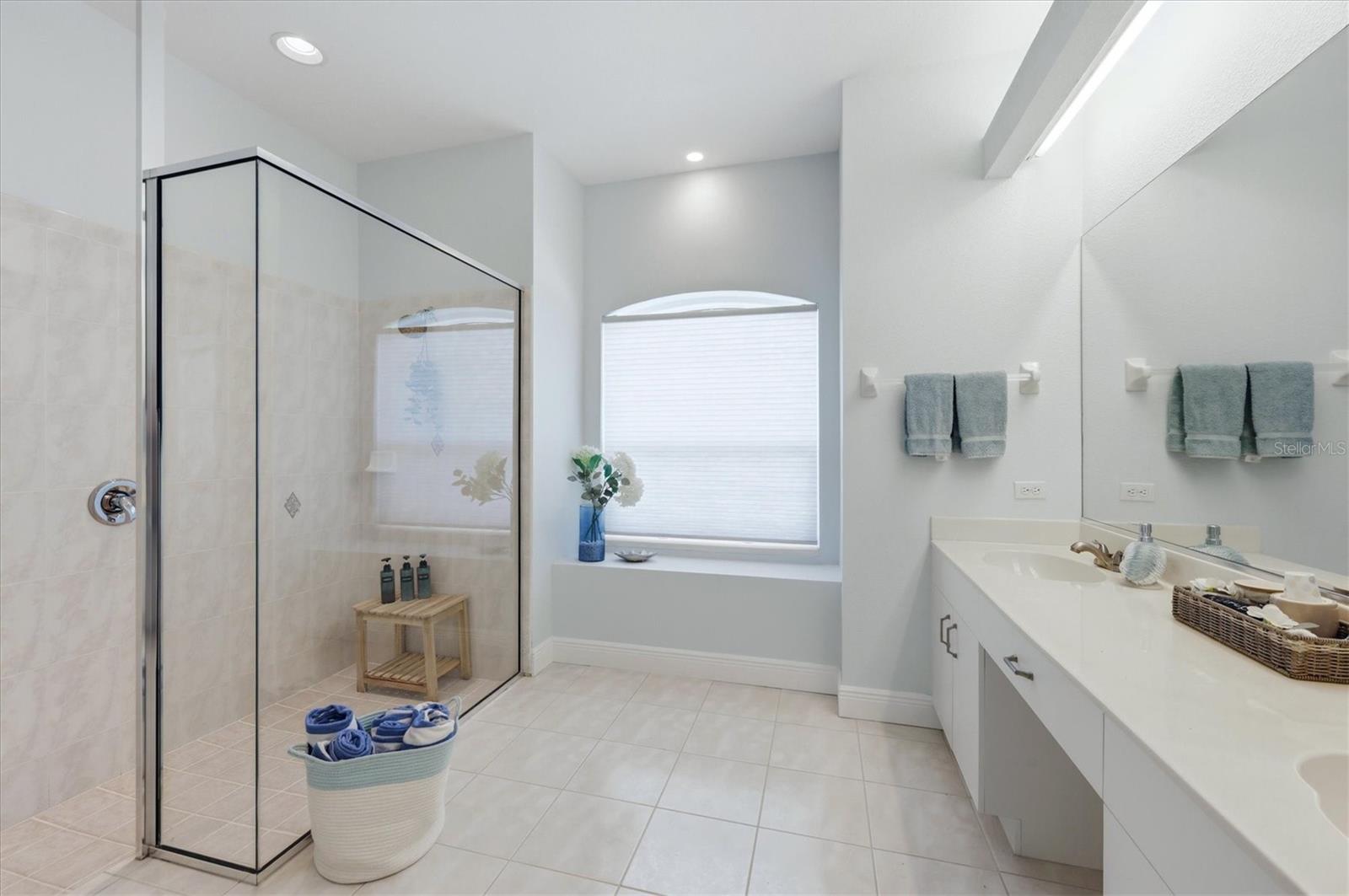 206 MARINER LN, ROTONDA WEST, FL, 33947