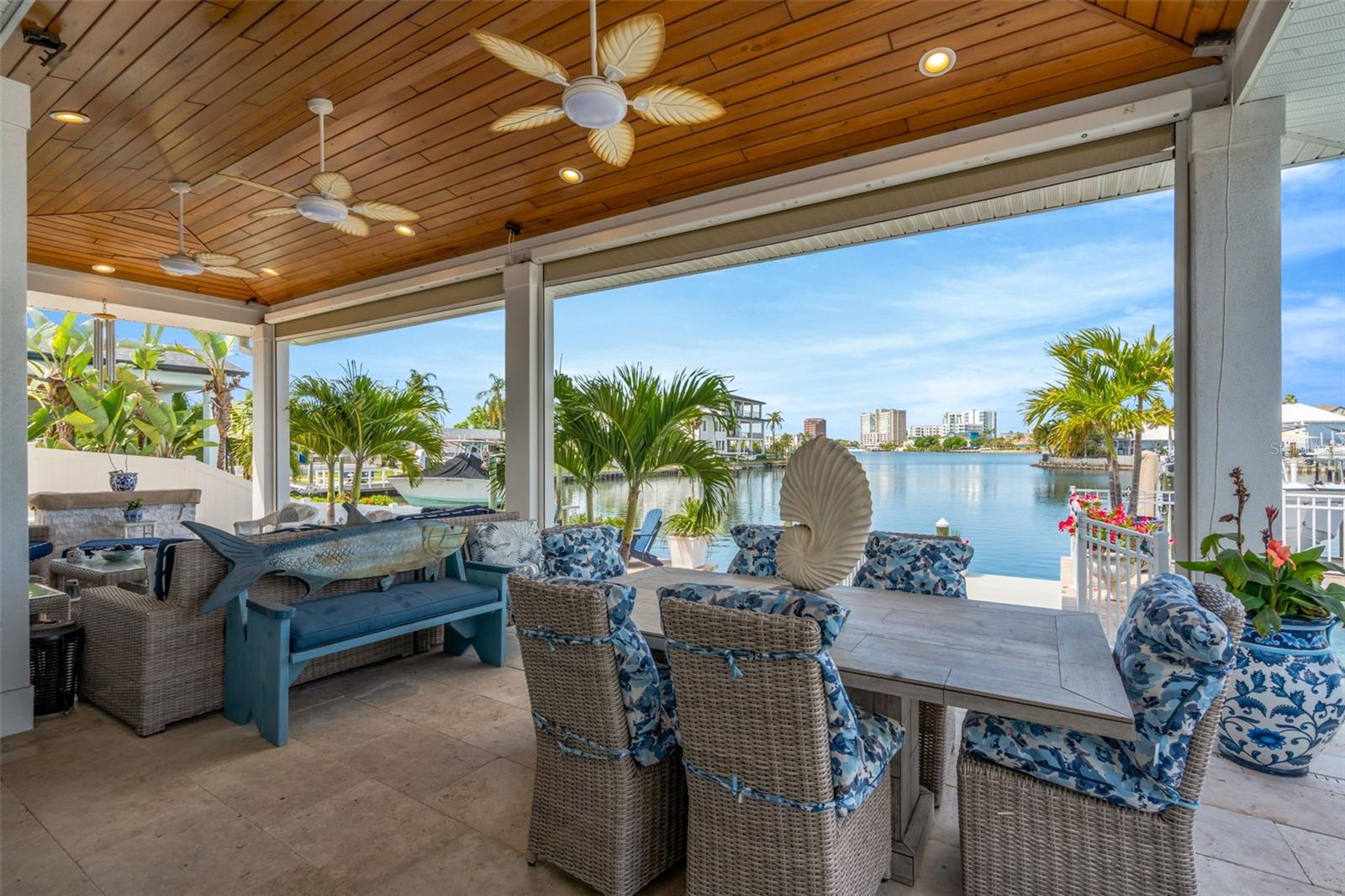 3924 VERSAILLES DR, TAMPA, FL, 33634