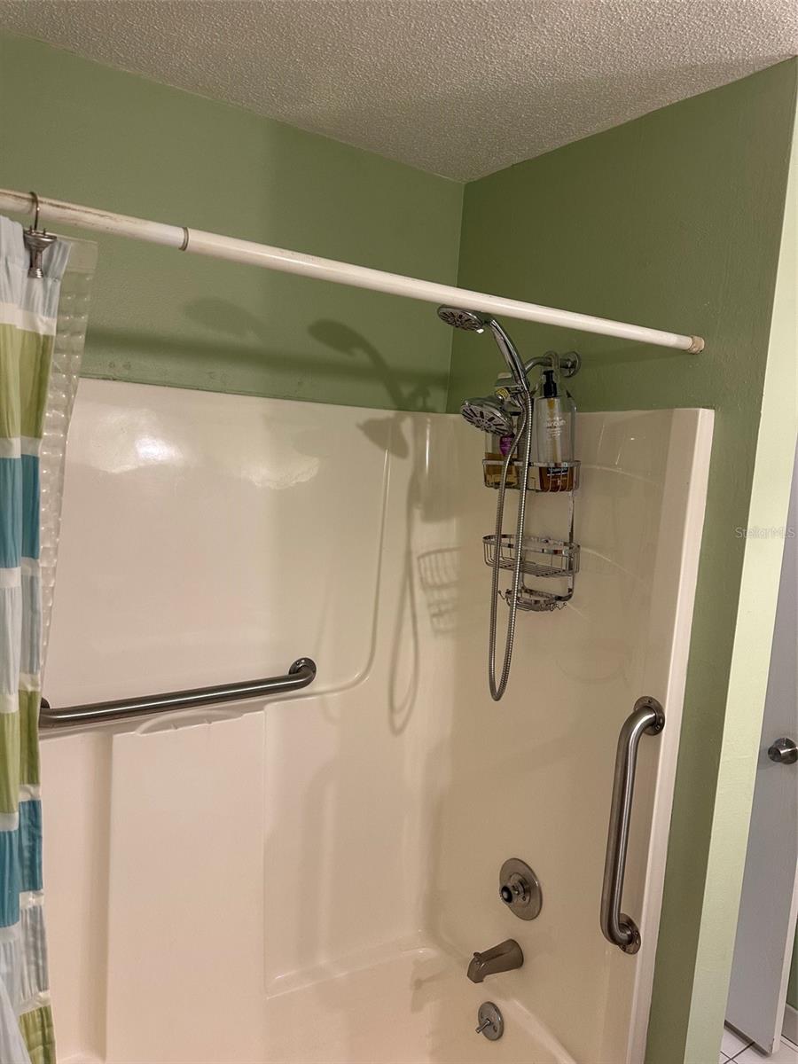 6400 46TH AVE N #315, KENNETH CITY, FL, 33709