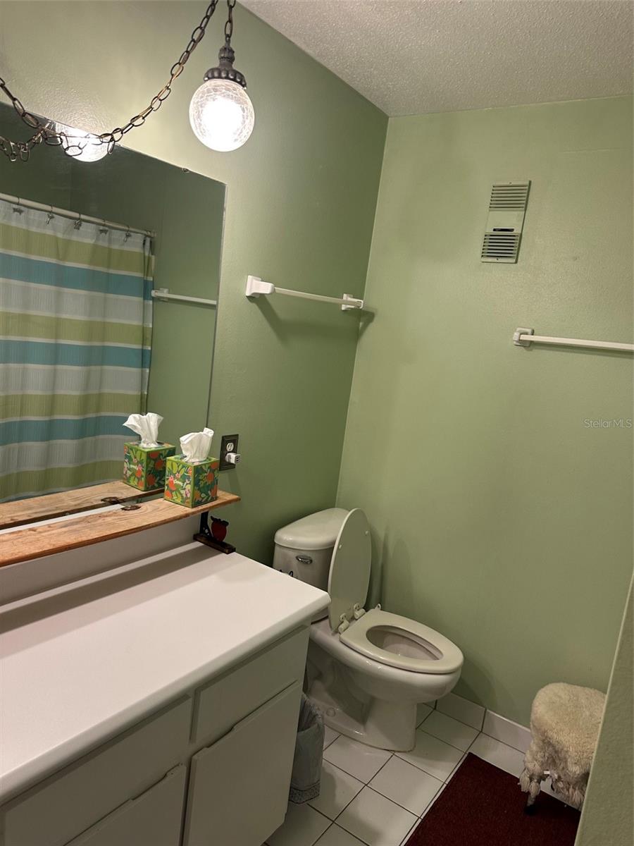 6400 46TH AVE N #315, KENNETH CITY, FL, 33709