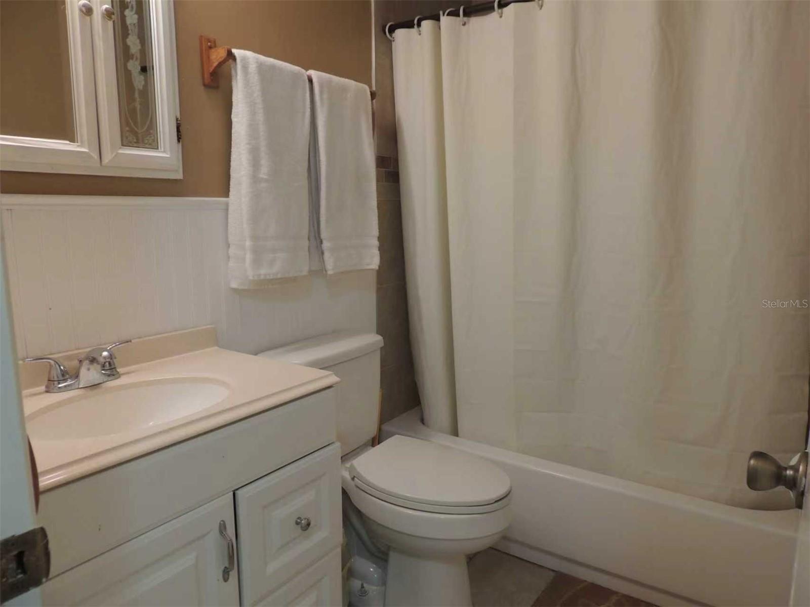 2048 MELODY DR, HOLIDAY, FL, 34691