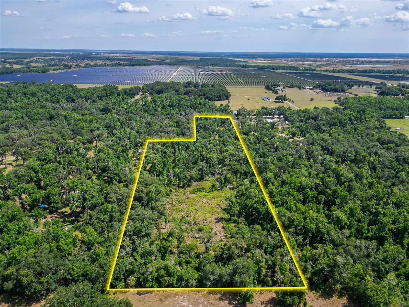 672 HWY, LITHIA, FL, 33547
