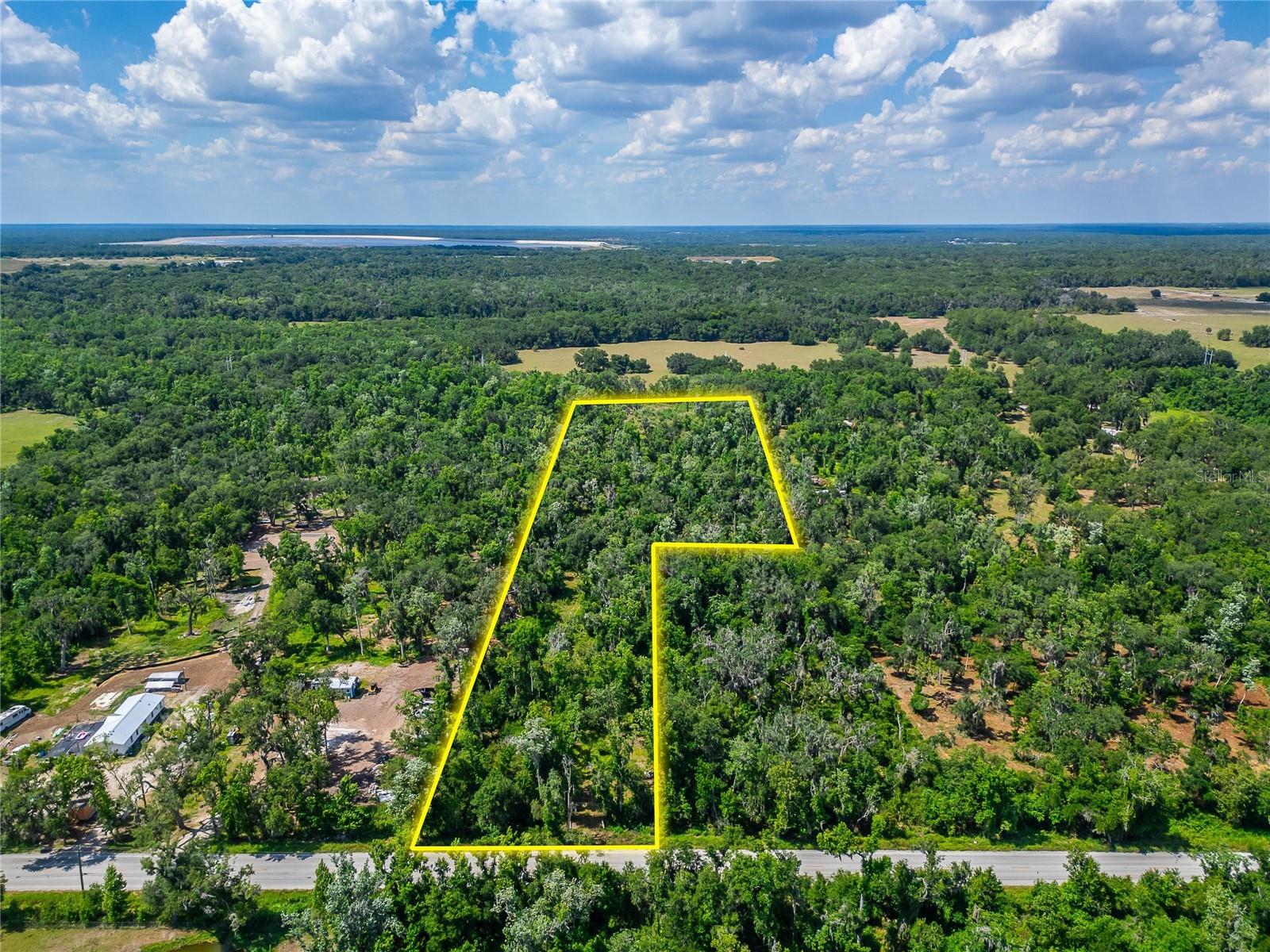 672 HWY, LITHIA, FL, 33547