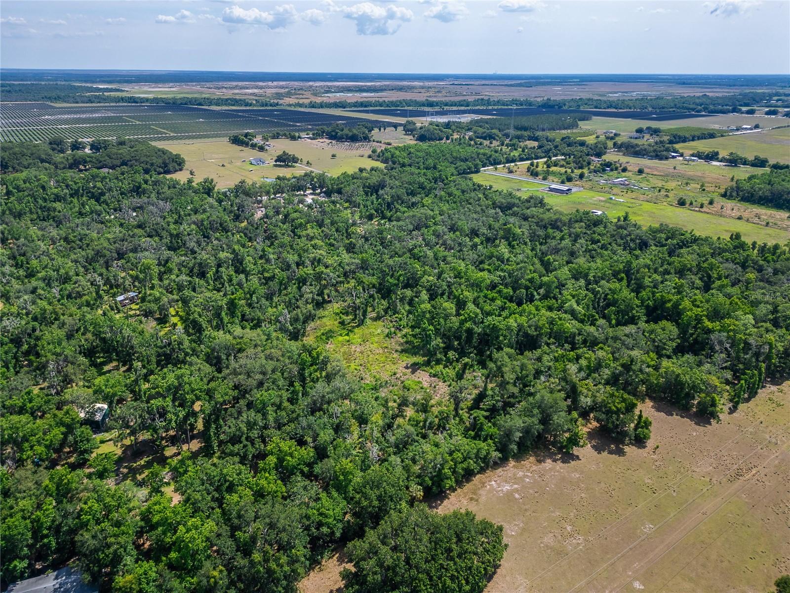 672 HWY, LITHIA, FL, 33547