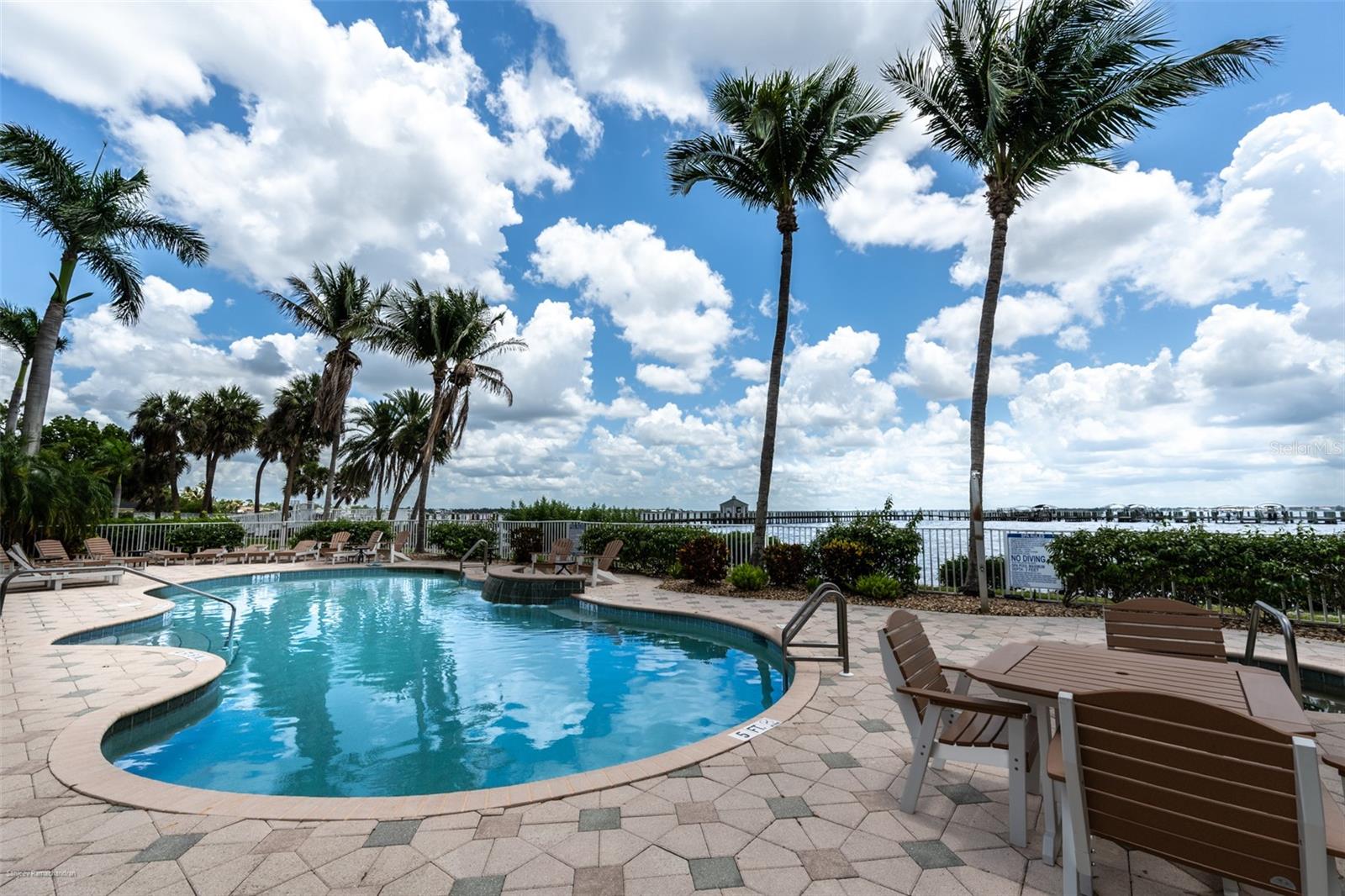 5116 MELBOURNE ST #B303, PUNTA GORDA, FL, 33980