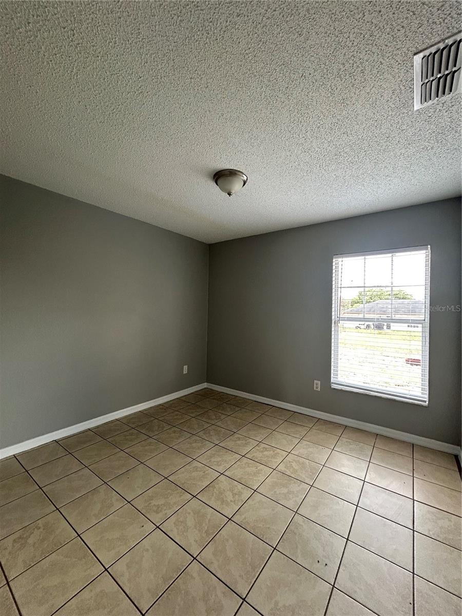 105 CHEROKEE DR, AUBURNDALE, FL, 33823