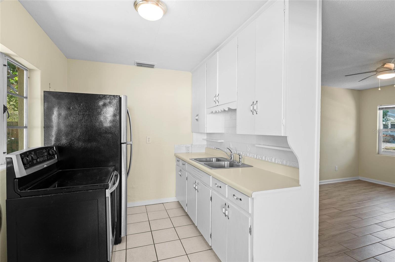 1629 DAUPHIN LANE, ORLANDO, FL, 32803