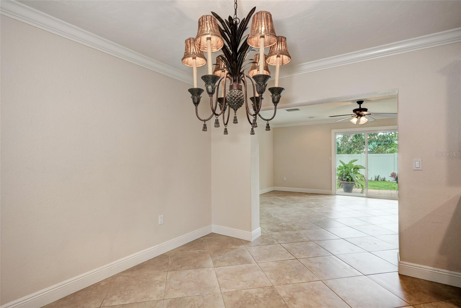 1330 GEORGETOWNE CIR, SARASOTA, FL, 34232