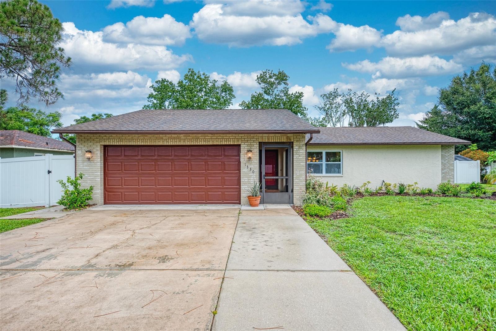 1330 GEORGETOWNE CIR, SARASOTA, FL, 34232