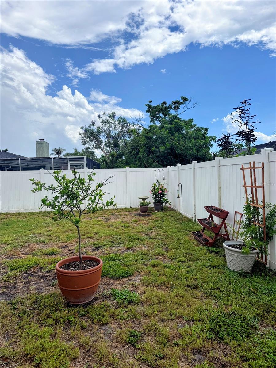 1330 GEORGETOWNE CIR, SARASOTA, FL, 34232