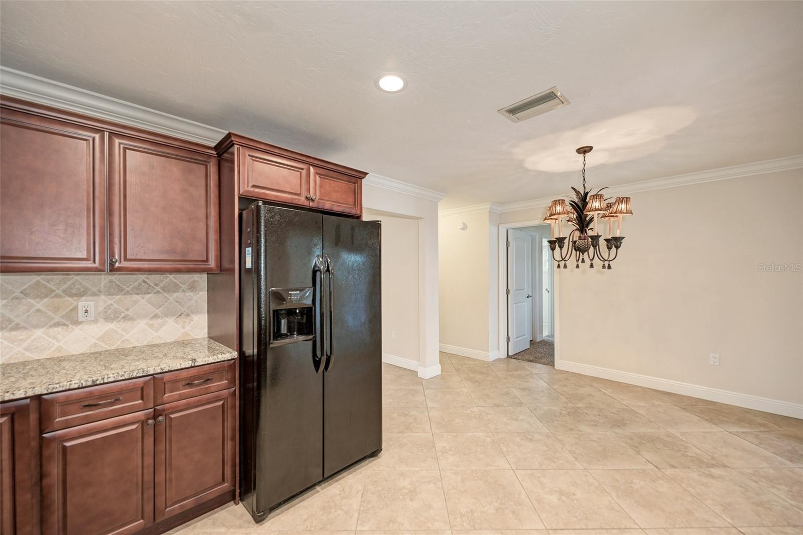 1330 GEORGETOWNE CIR, SARASOTA, FL, 34232