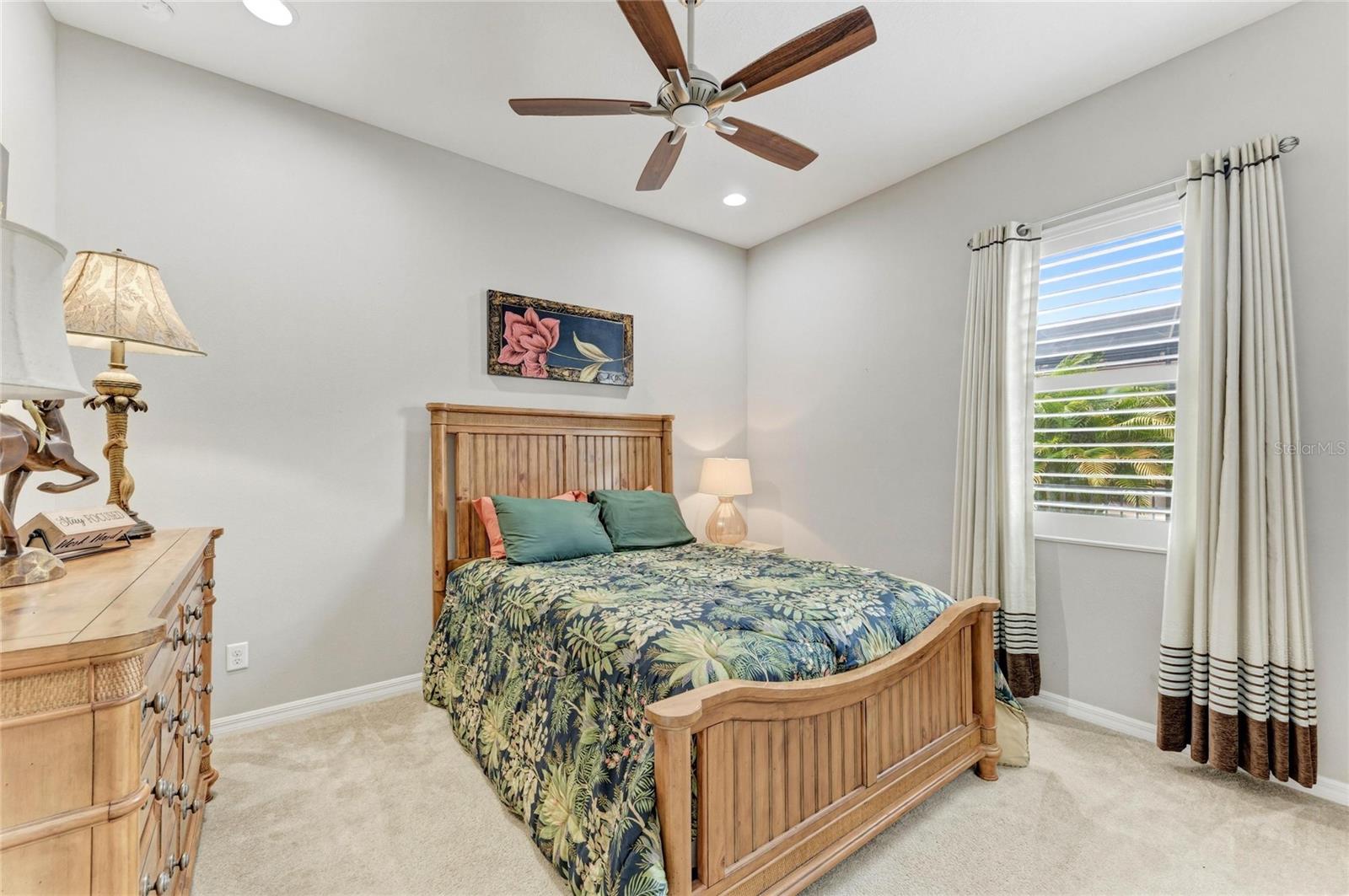 956 145TH STREET CIR NE, BRADENTON, FL, 34212