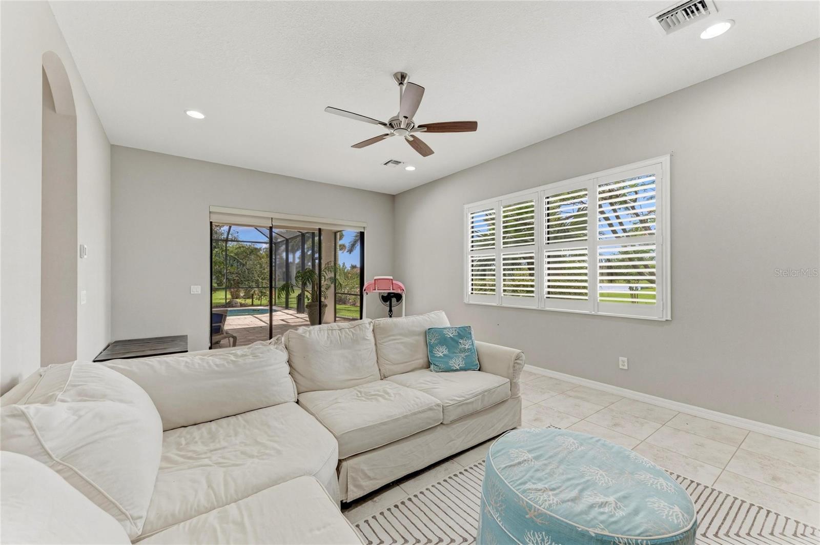 956 145TH STREET CIR NE, BRADENTON, FL, 34212