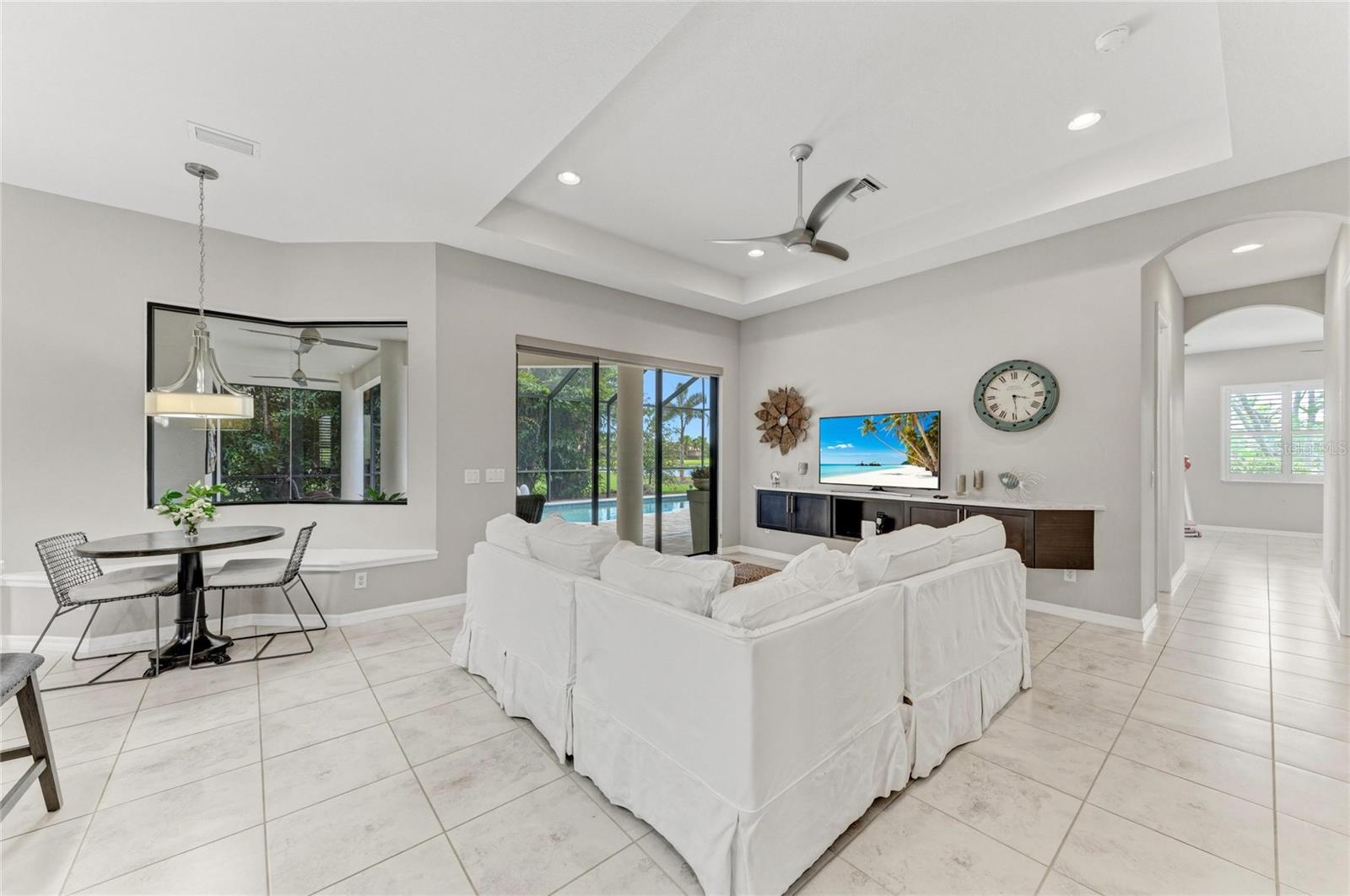 956 145TH STREET CIR NE, BRADENTON, FL, 34212