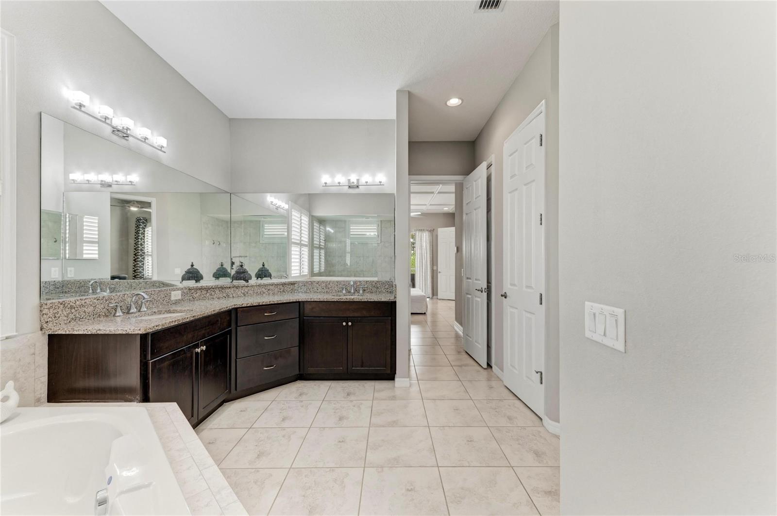 956 145TH STREET CIR NE, BRADENTON, FL, 34212