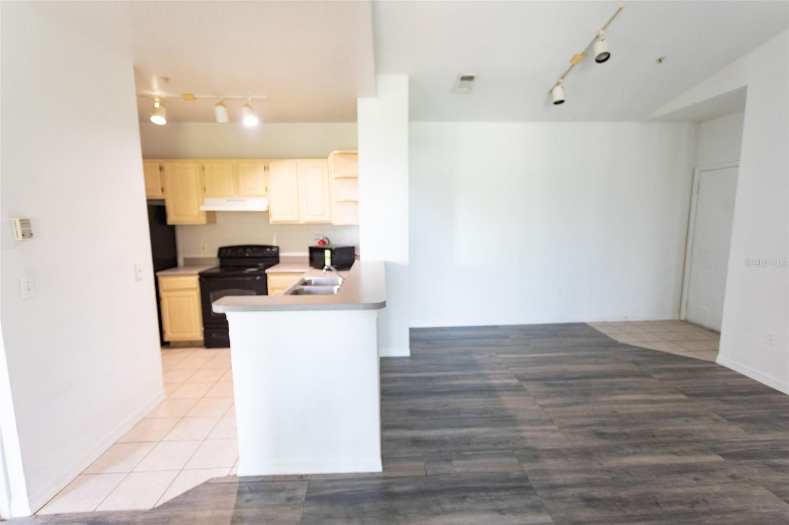 8812 DUNES CT #305, KISSIMMEE, FL, 34747
