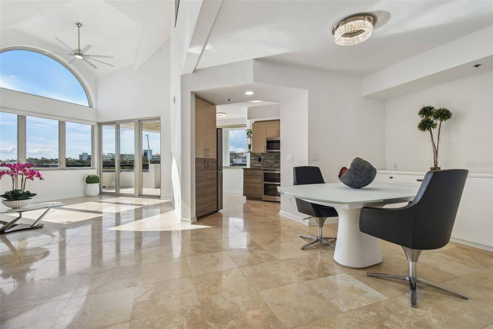 941 SEDDON COVE WAY, TAMPA, FL, 33602