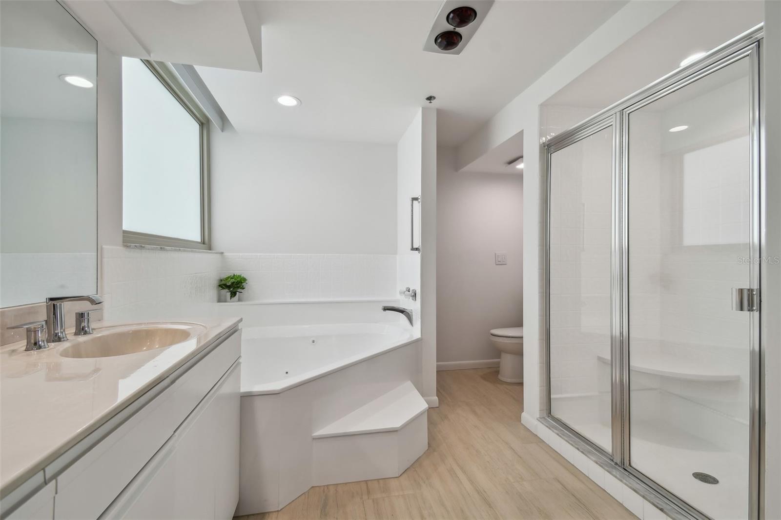 941 SEDDON COVE WAY, TAMPA, FL, 33602