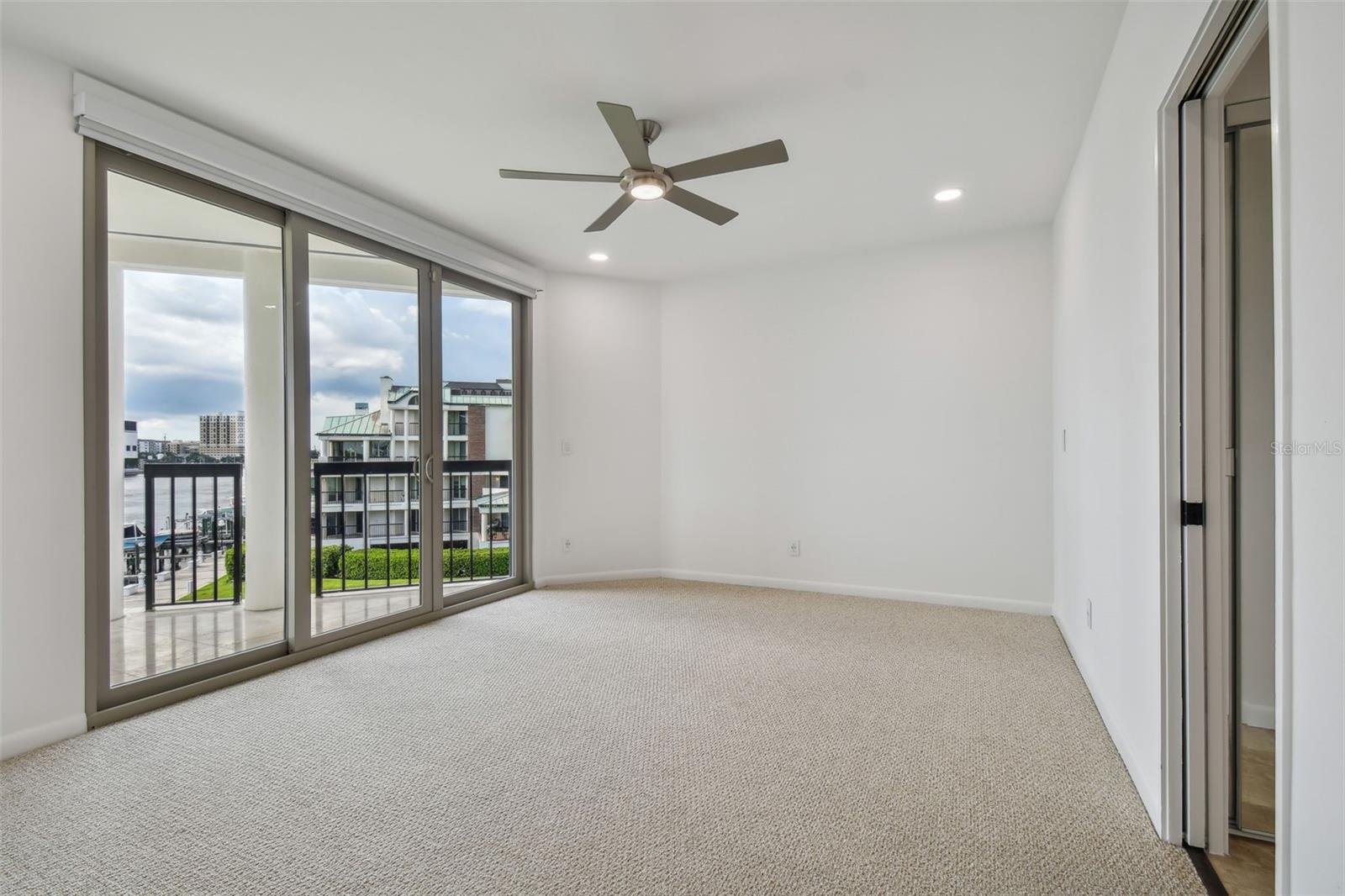 941 SEDDON COVE WAY, TAMPA, FL, 33602