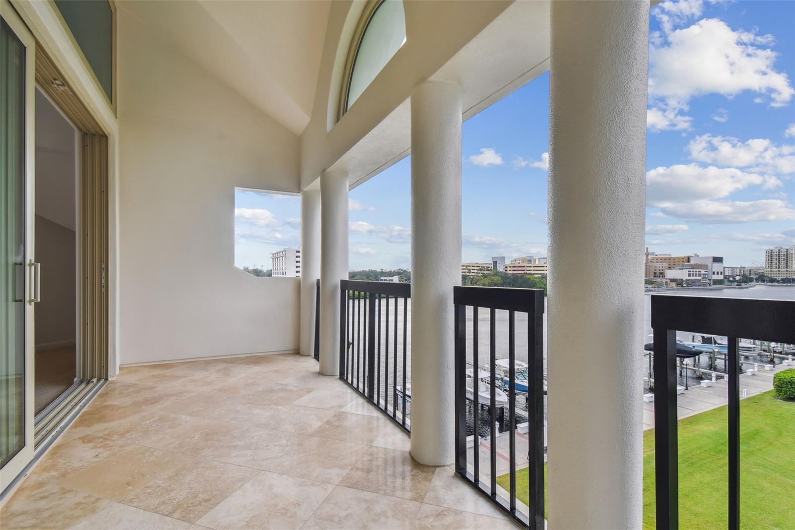 941 SEDDON COVE WAY, TAMPA, FL, 33602