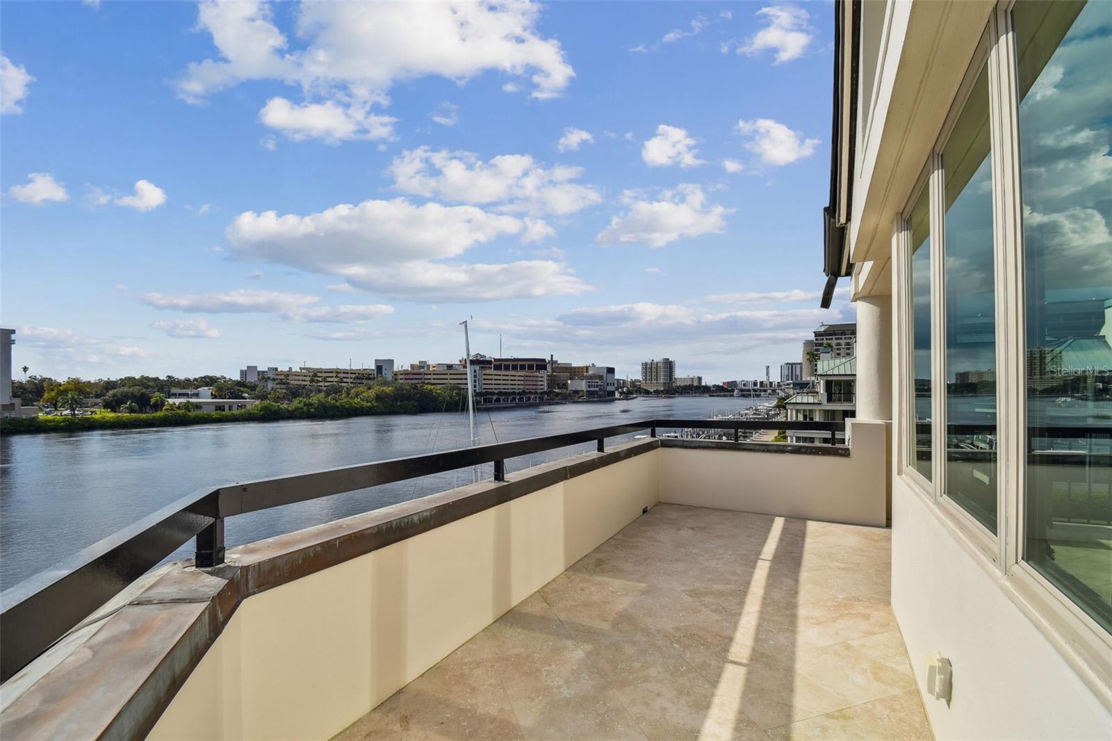 941 SEDDON COVE WAY, TAMPA, FL, 33602