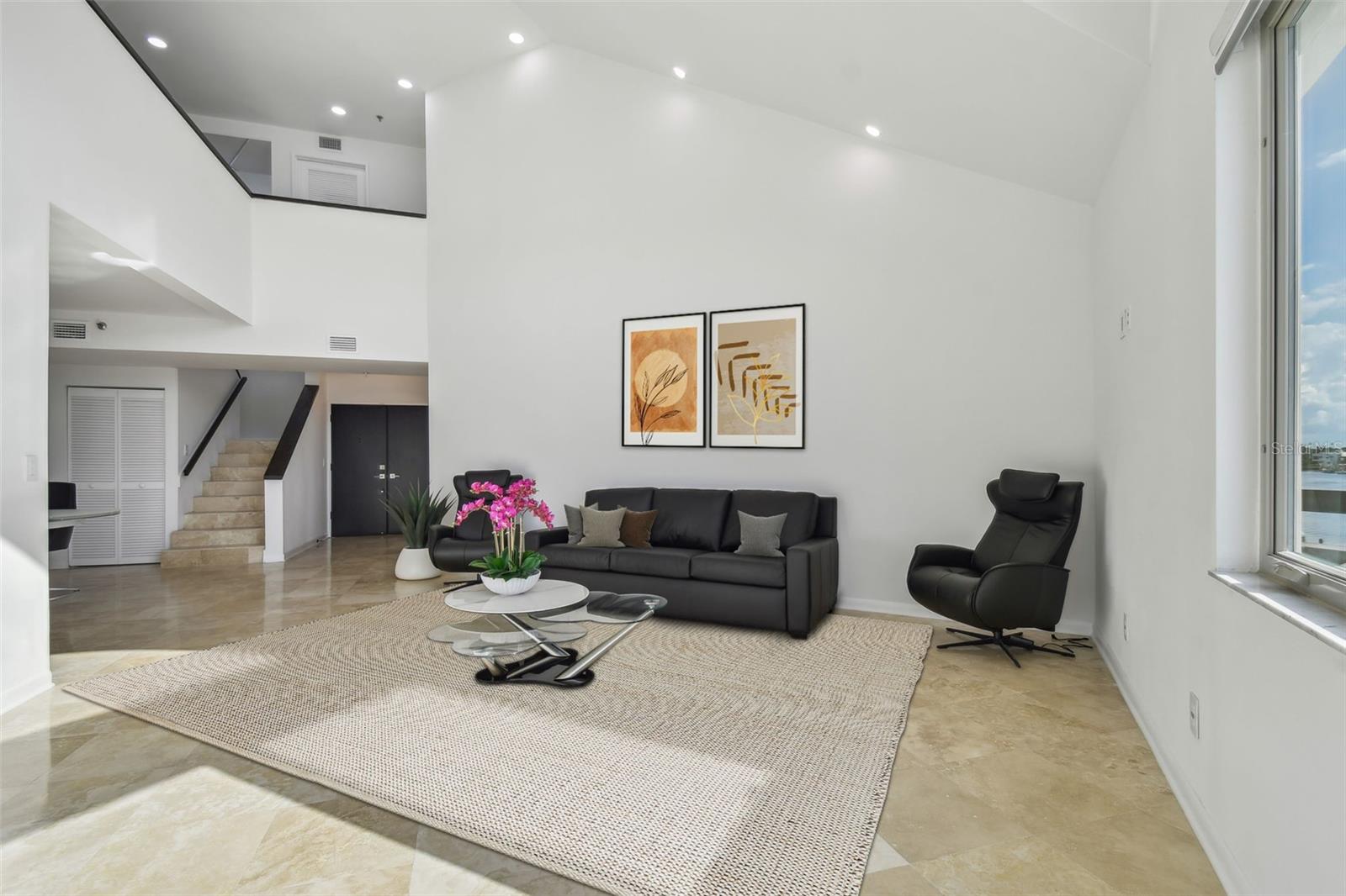 941 SEDDON COVE WAY, TAMPA, FL, 33602