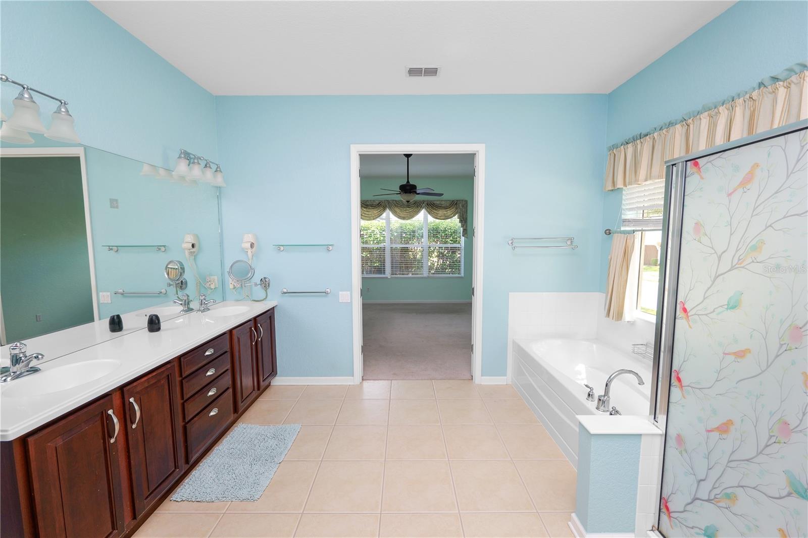 500 ARENA DR, DAVENPORT, FL, 33837