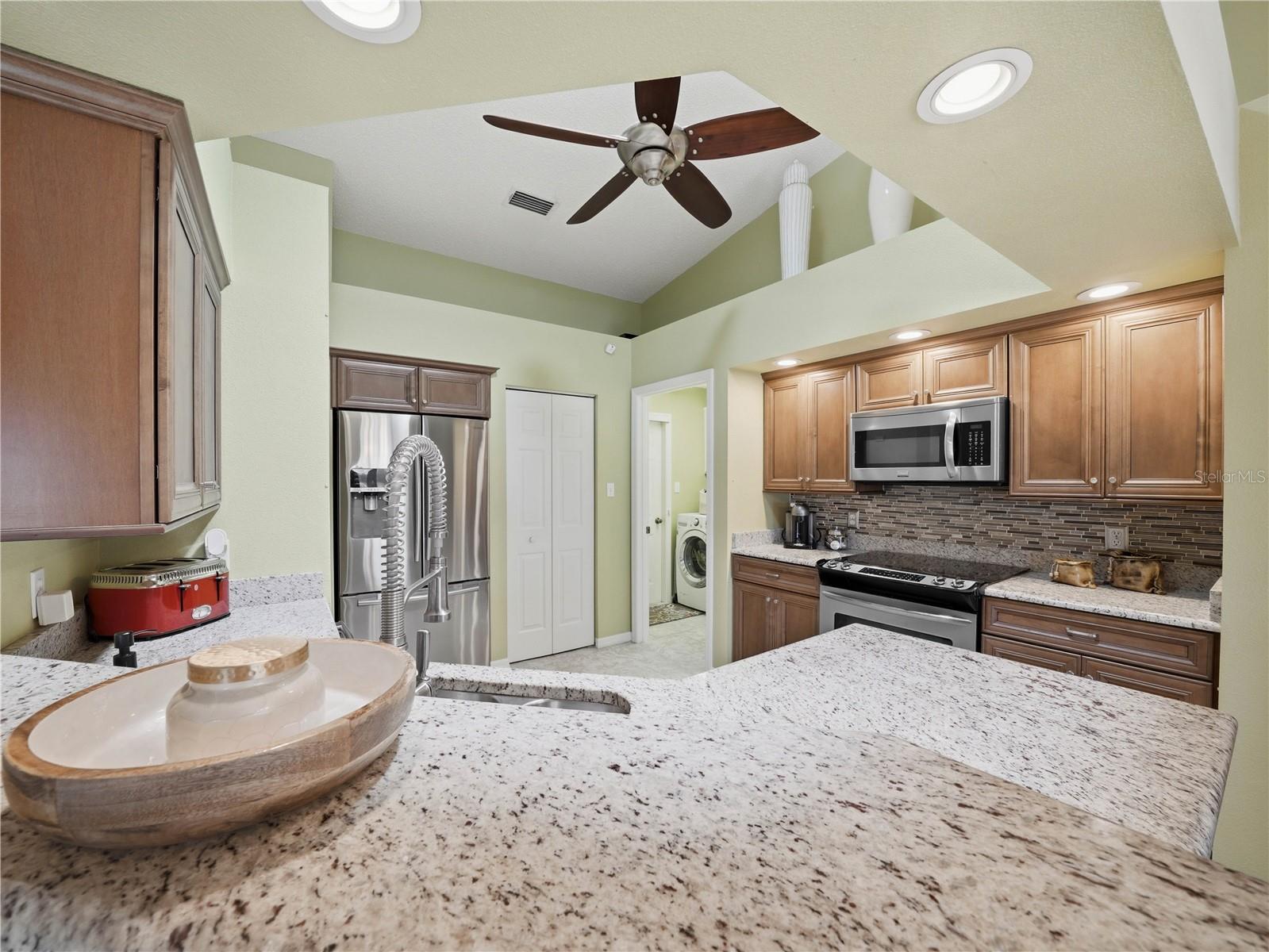 5817 SWALLOW DR, LAKELAND, FL, 33809