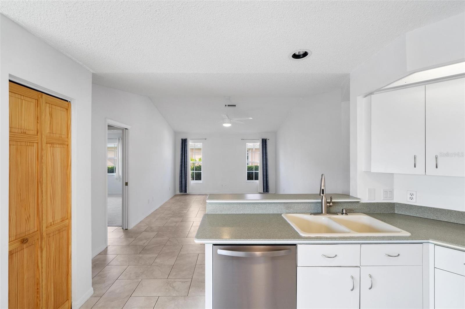 5879 TYLER RD, VENICE, FL, 34293