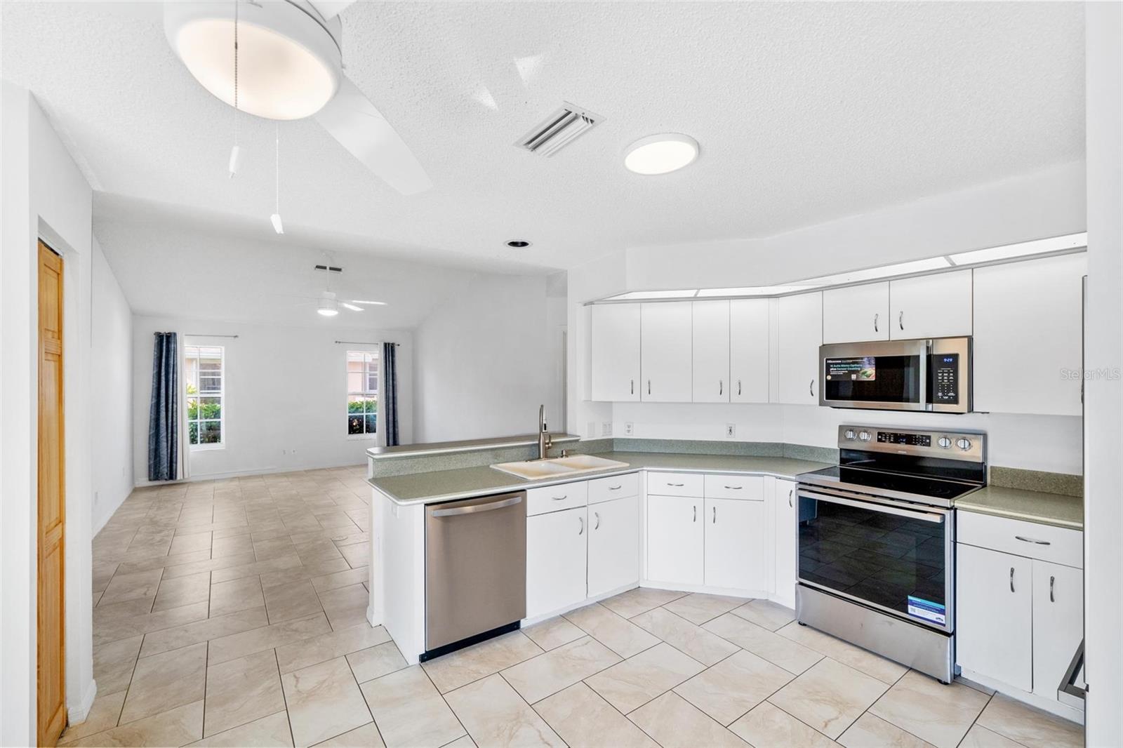 5879 TYLER RD, VENICE, FL, 34293