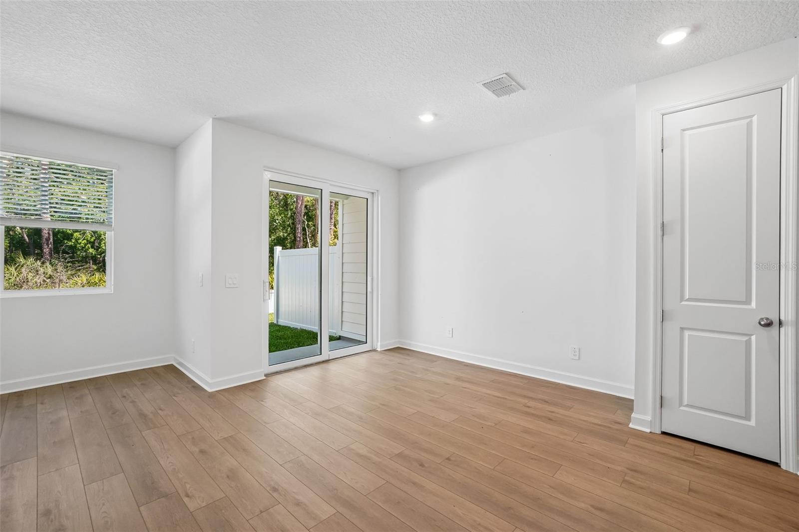 7516 DEER VALLEY CIRCLE, TAMPA, FL, 33635