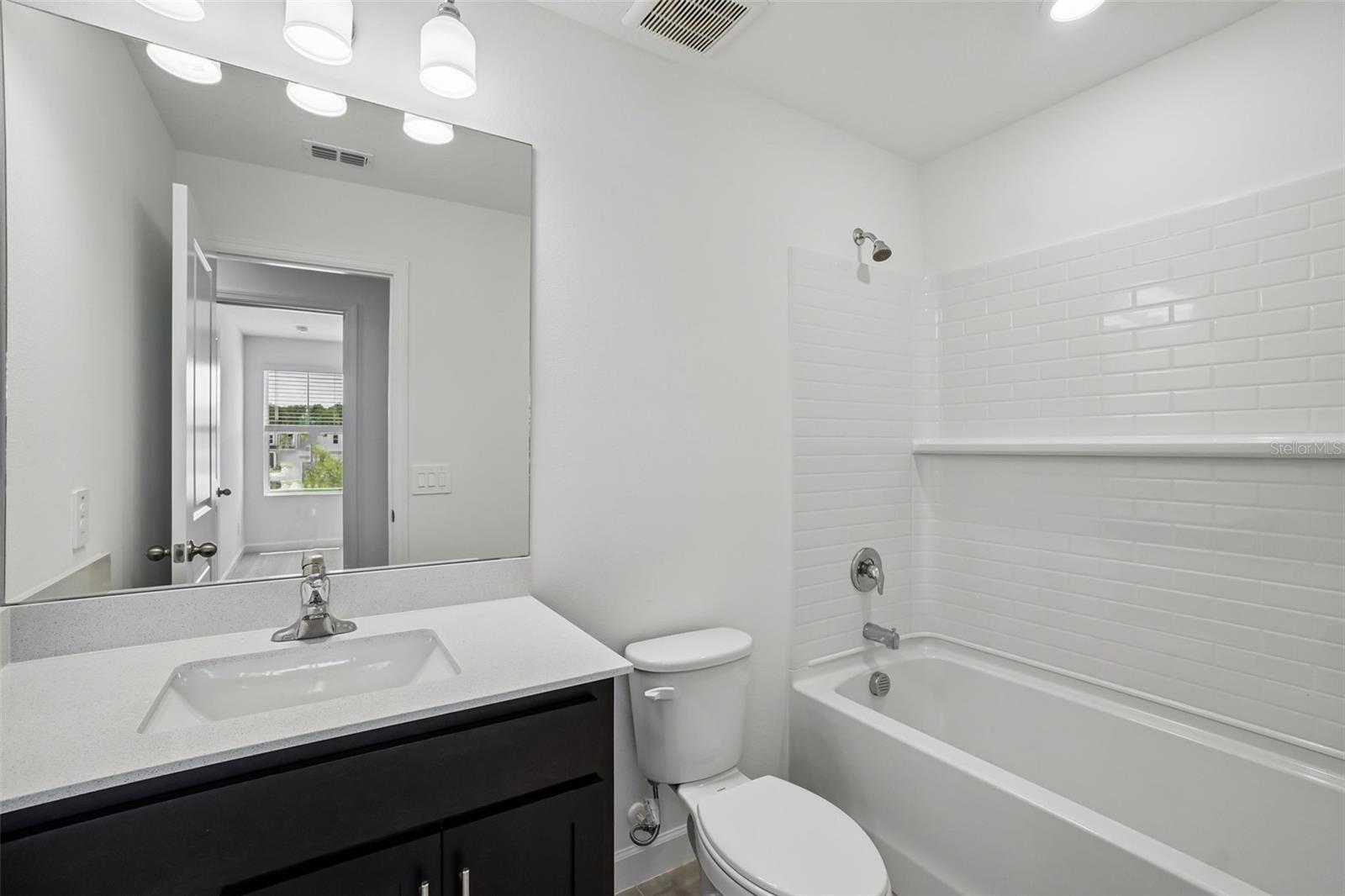 7516 DEER VALLEY CIRCLE, TAMPA, FL, 33635