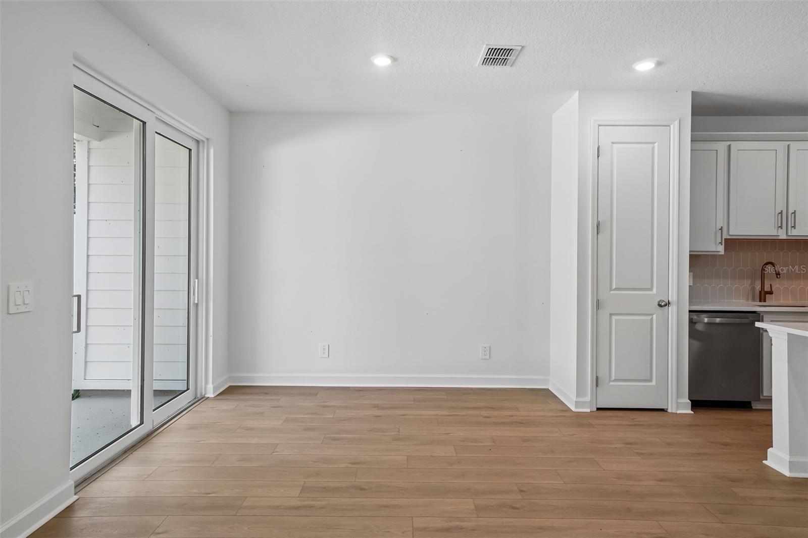 7516 DEER VALLEY CIRCLE, TAMPA, FL, 33635