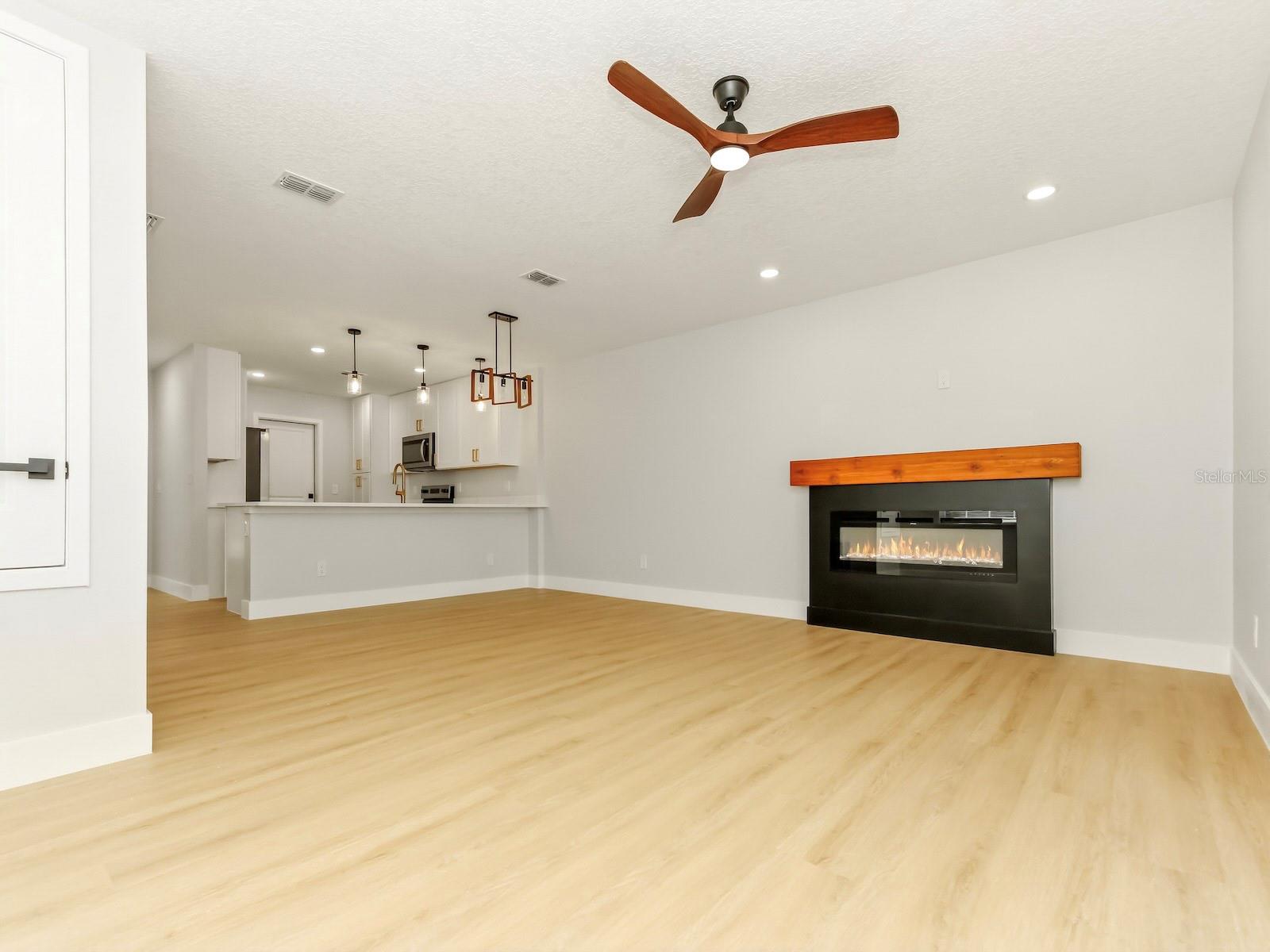 3058 GRACELAND CT, ORLANDO, FL, 32812