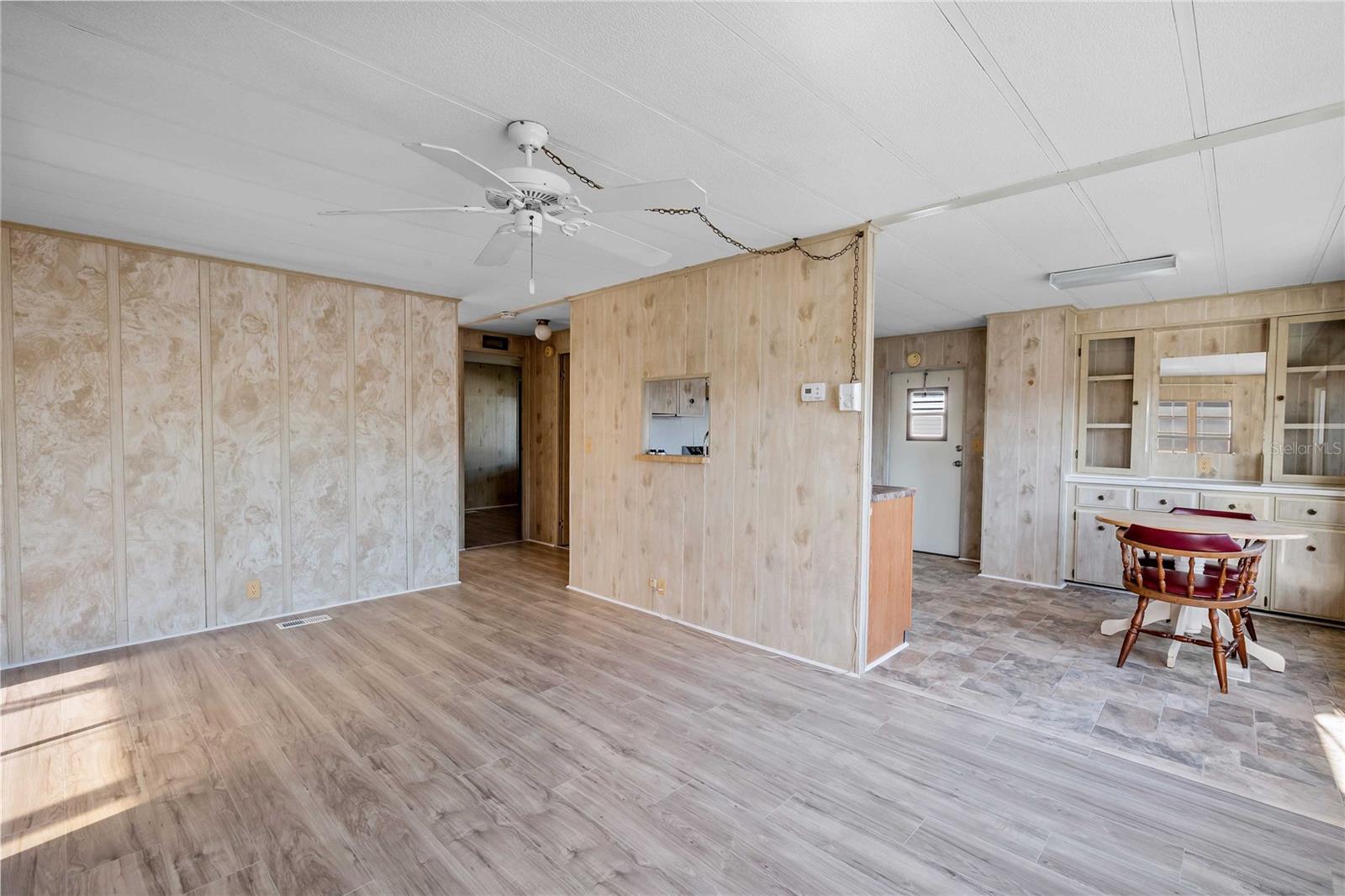37818 VALENCIA AVE, ZEPHYRHILLS, FL, 33541