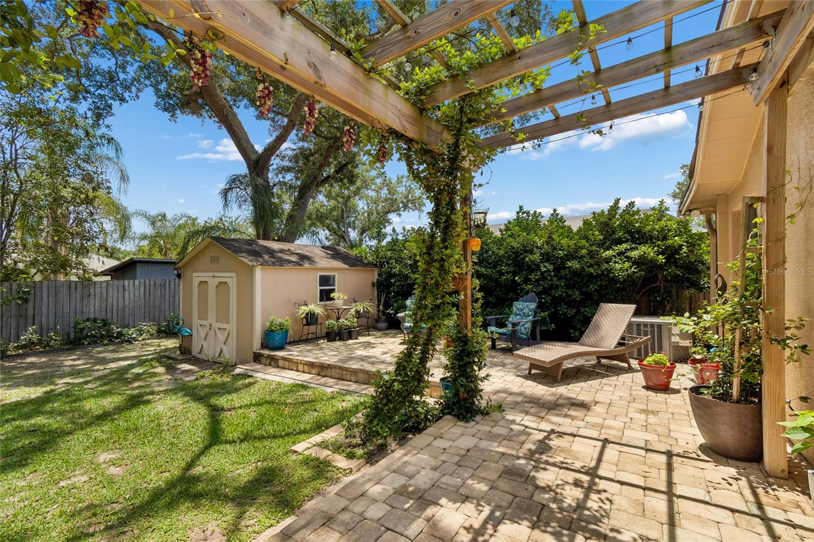 3602 ARLINGTON OAKS CT, TAMPA, FL, 33618
