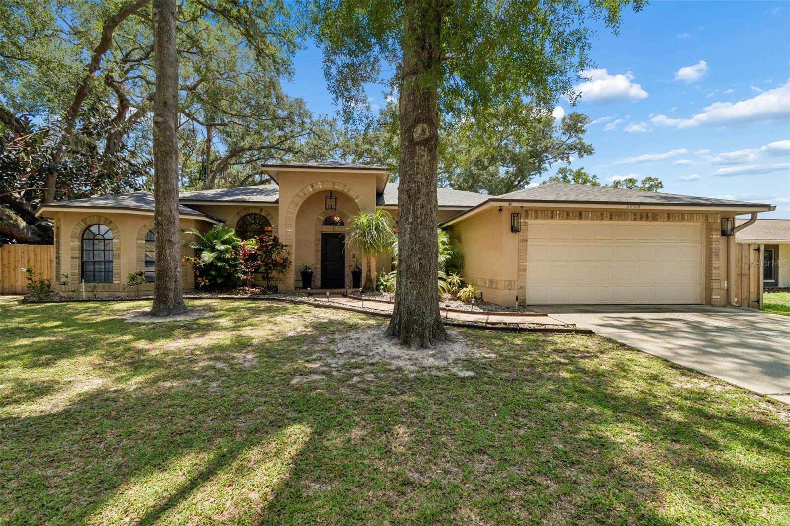 3602 ARLINGTON OAKS CT, TAMPA, FL, 33618