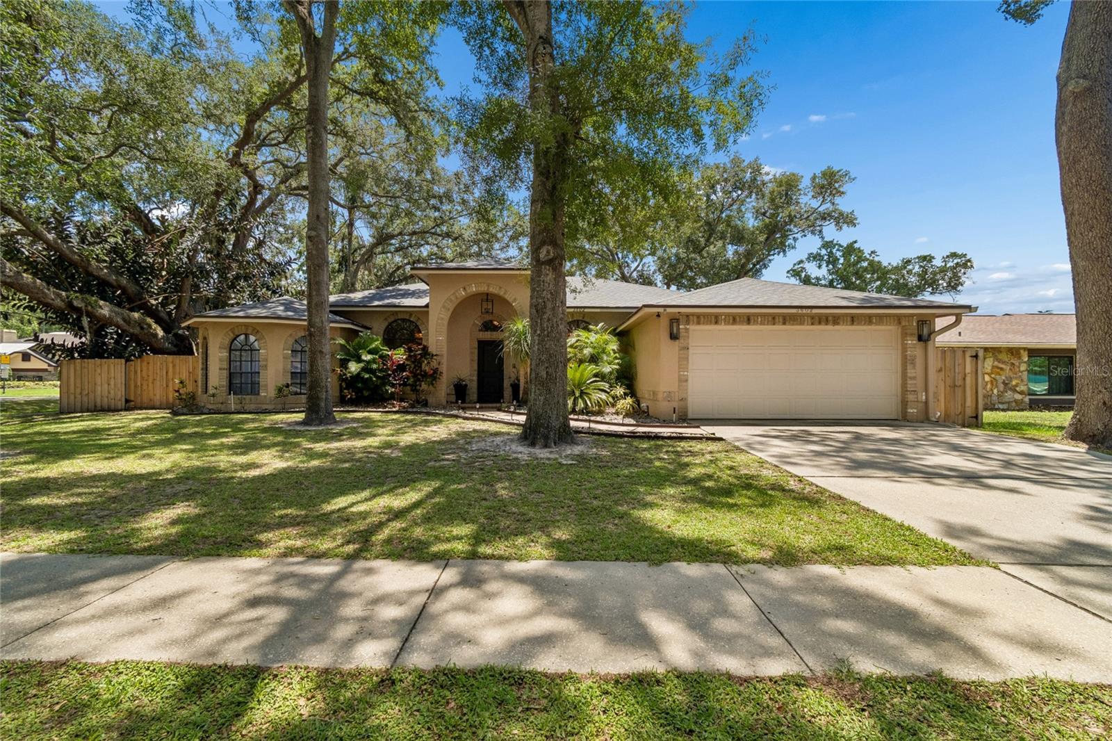 3602 ARLINGTON OAKS CT, TAMPA, FL, 33618