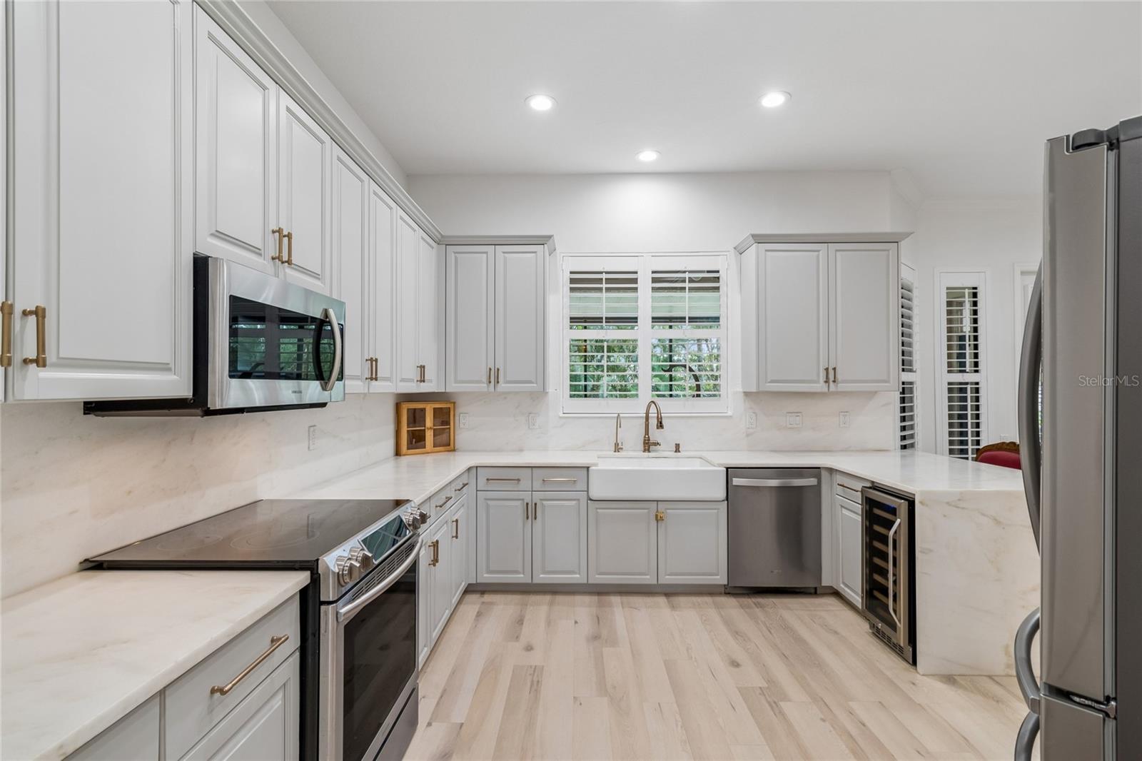 3602 ARLINGTON OAKS CT, TAMPA, FL, 33618