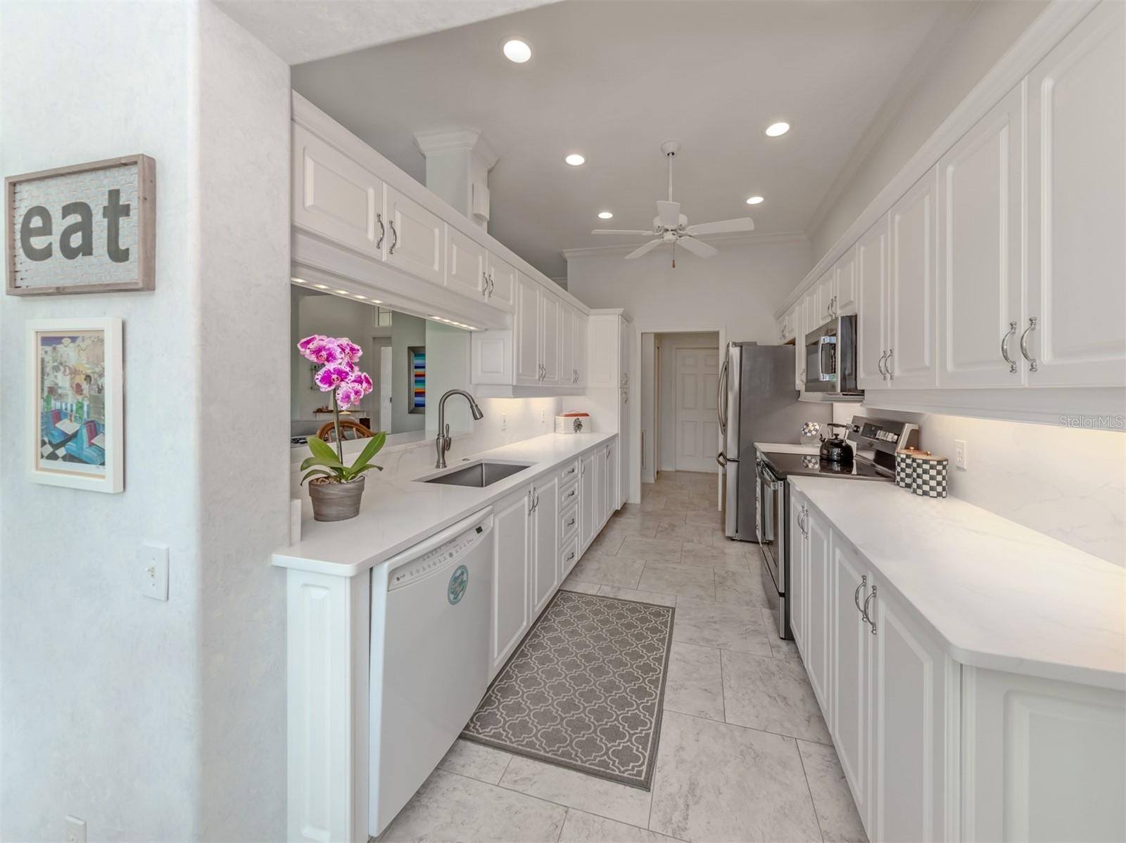 417 WELLINGTON CT, VENICE, FL, 34292