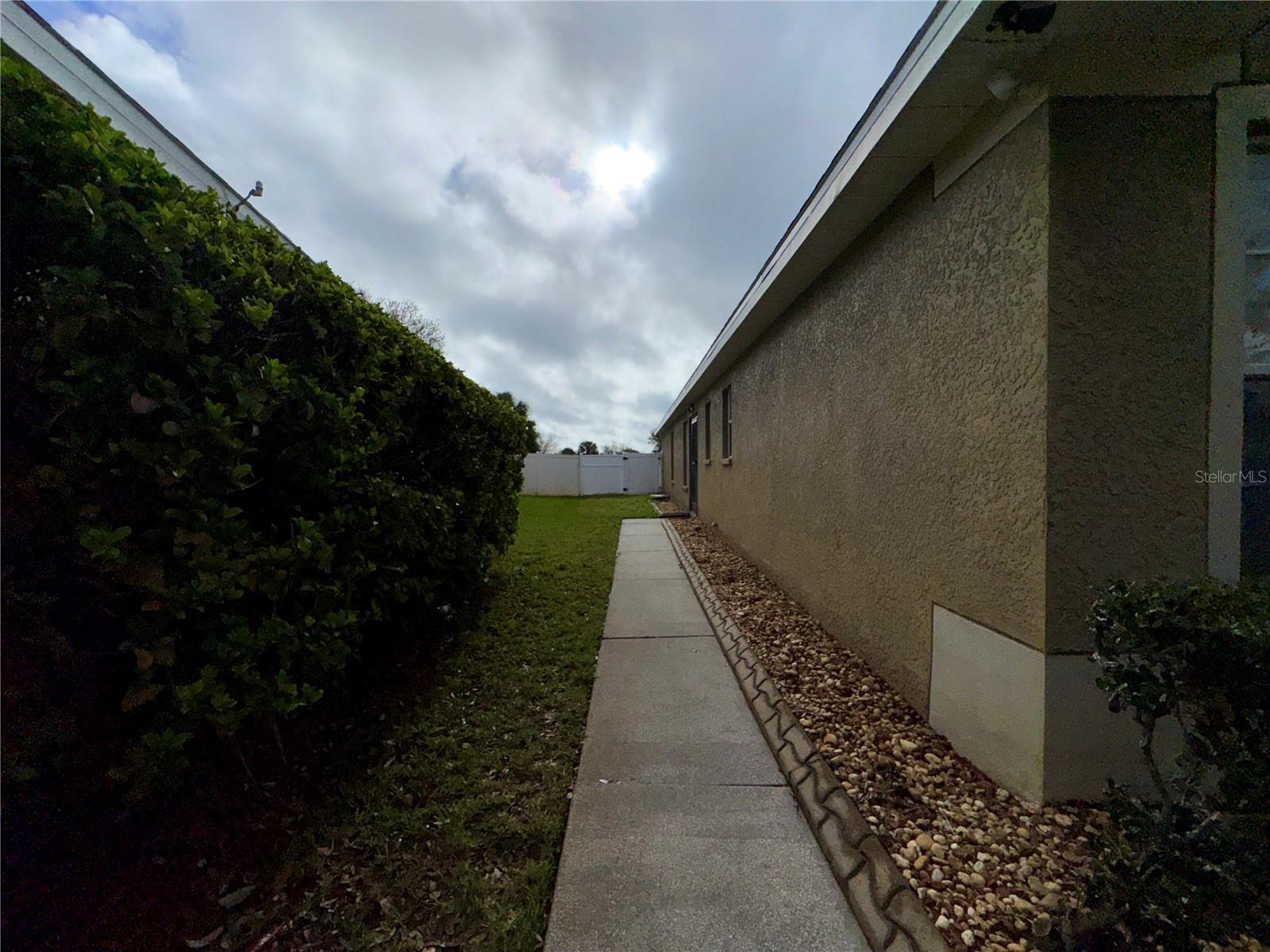 11324 PALM ISLAND AVE, RIVERVIEW, FL, 33569