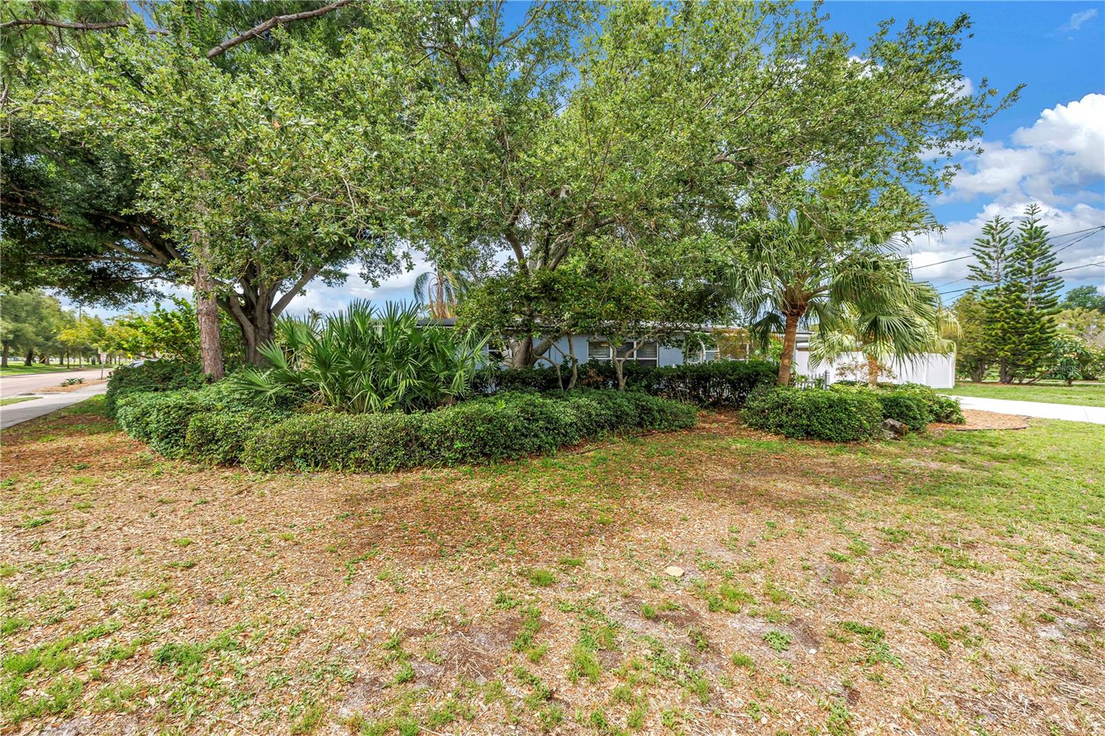 7400 19TH AVE N, ST PETERSBURG, FL, 33710