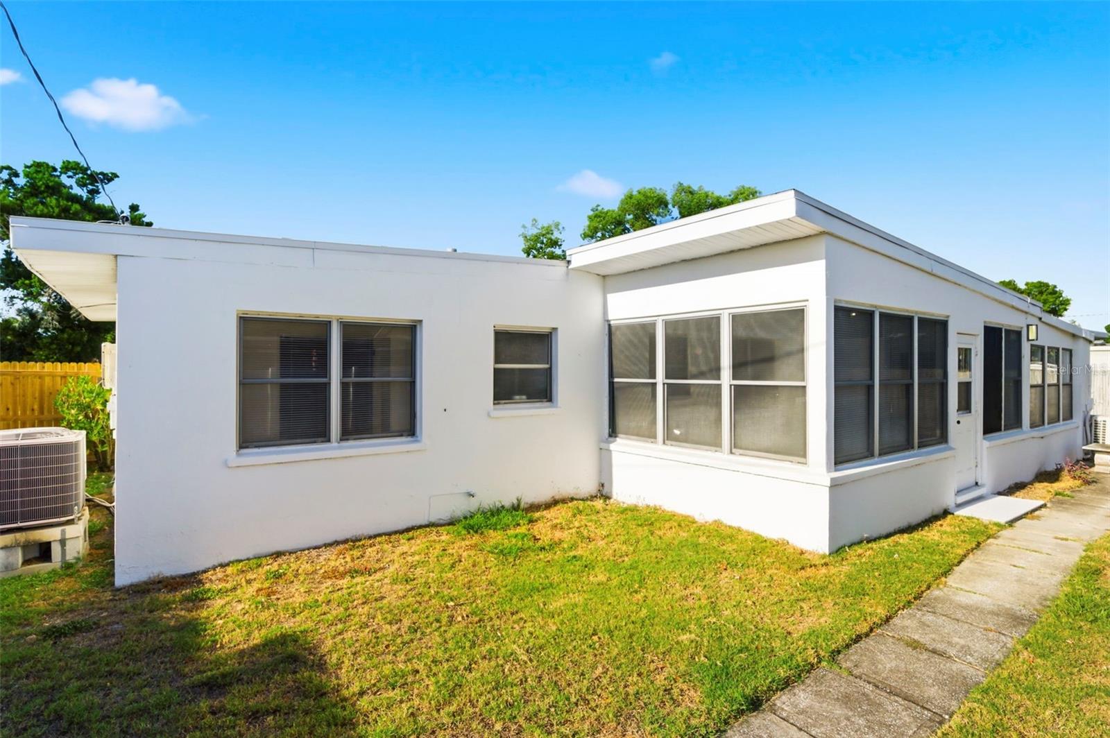 6350 HAMPTON DRIVE N, ST PETERSBURG, FL, 33710