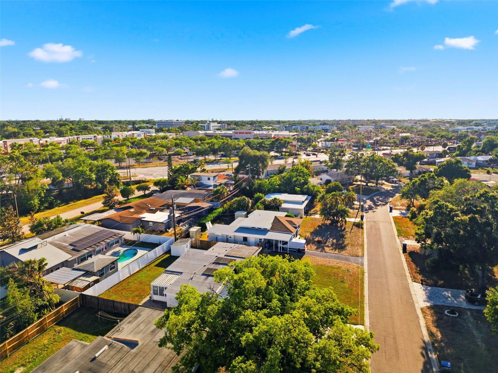 6350 HAMPTON DRIVE N, ST PETERSBURG, FL, 33710