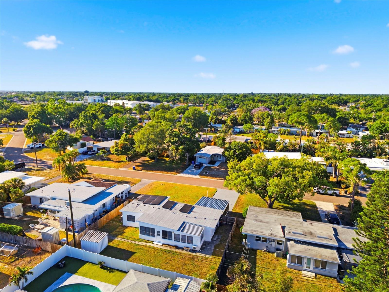 6350 HAMPTON DRIVE N, ST PETERSBURG, FL, 33710
