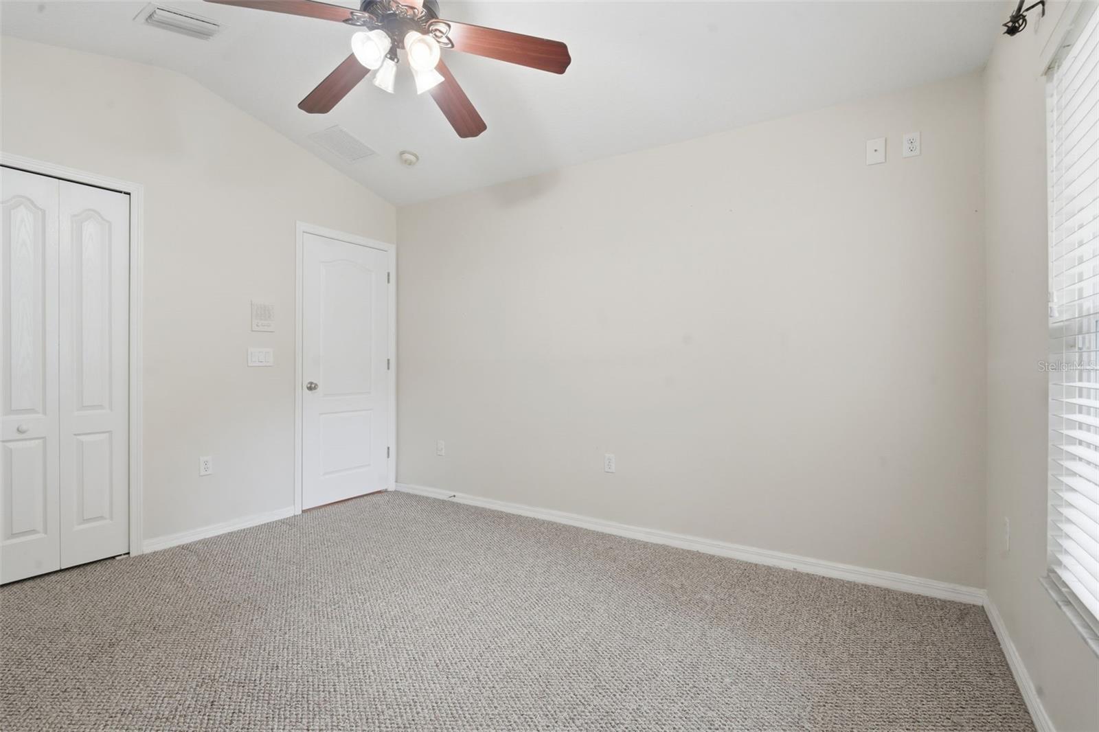 171 POINCIANA LN, DELTONA, FL, 32738